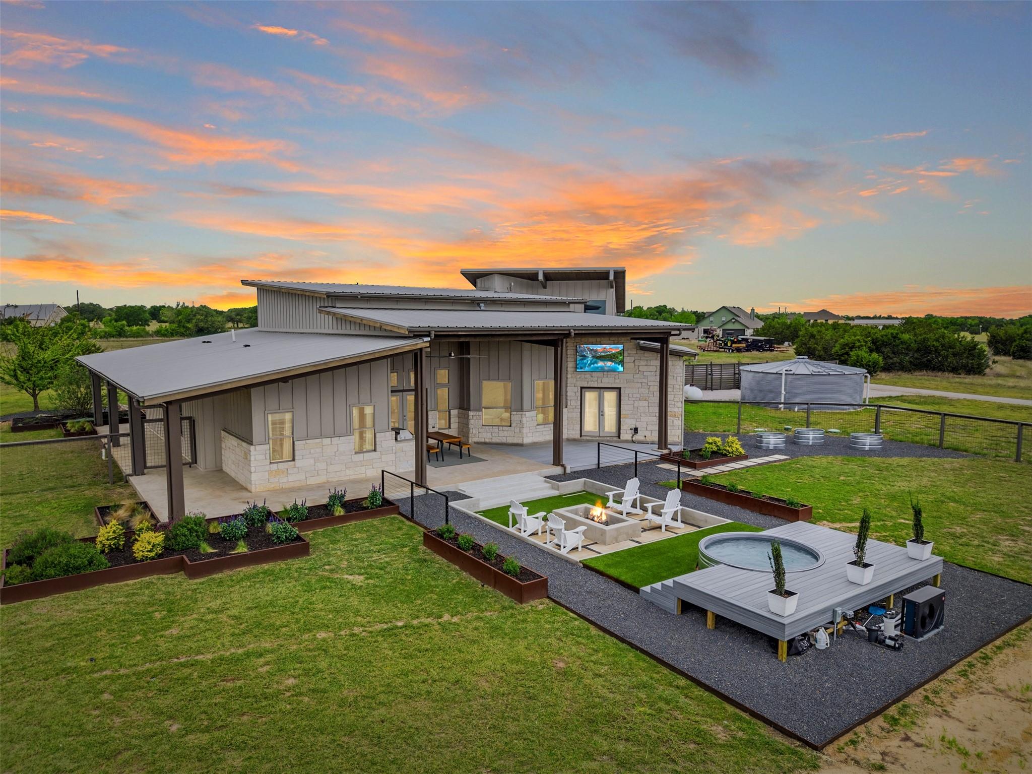 215 Mesa Vista Dr, Leander, TX 78641