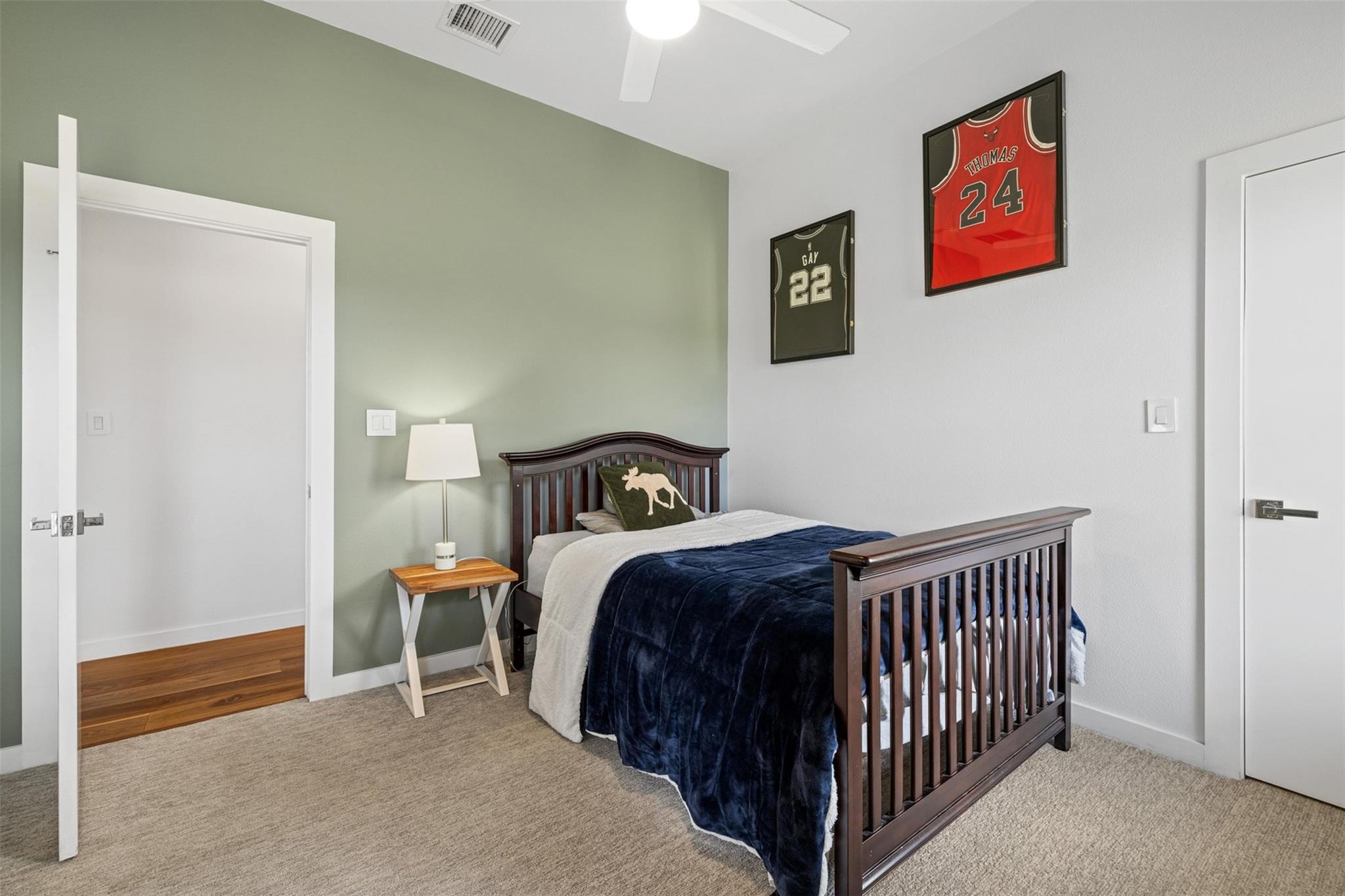 215 Mesa Vista Dr, Leander, TX 78641