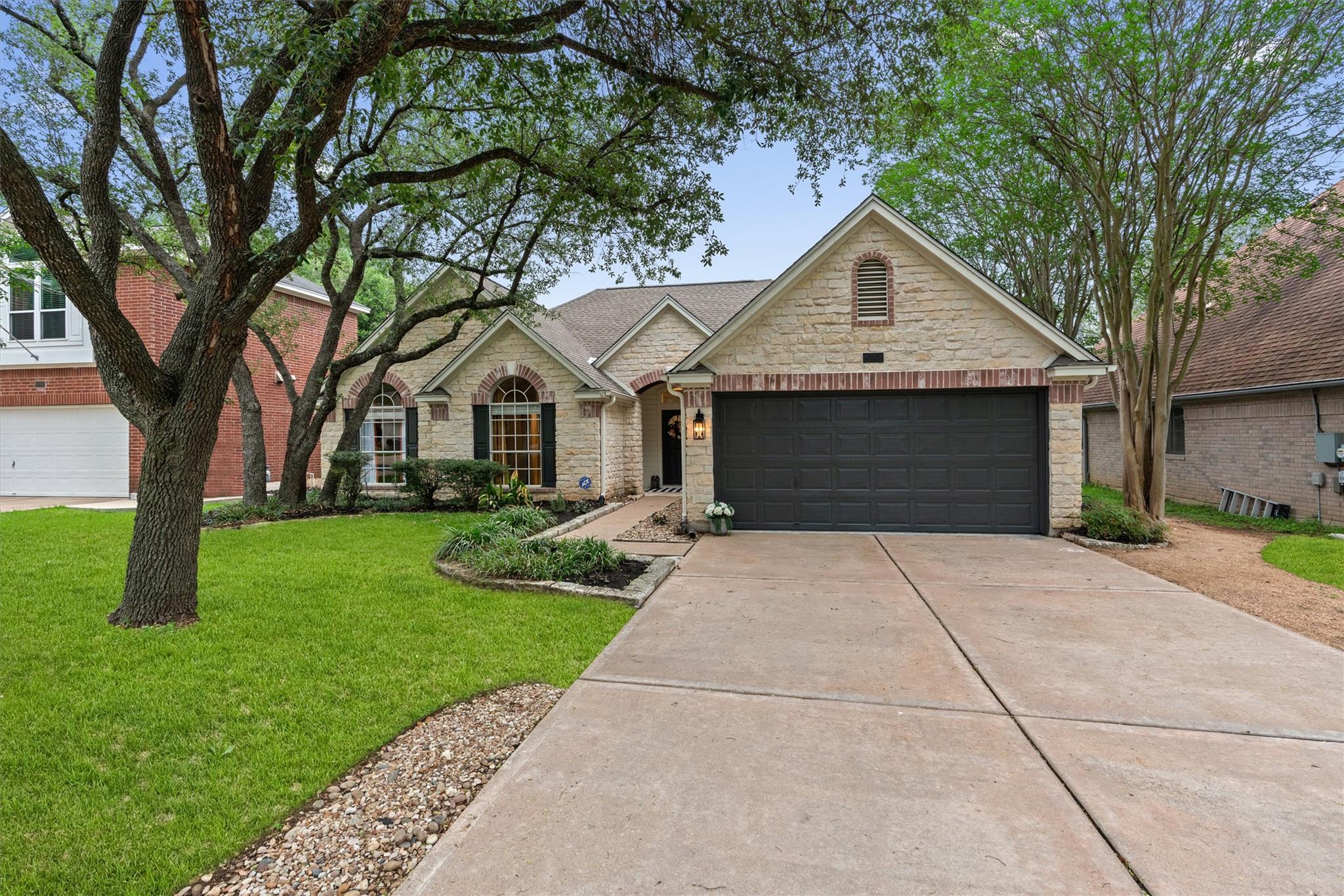 9305 Lightwood Loop, Austin, TX 78748