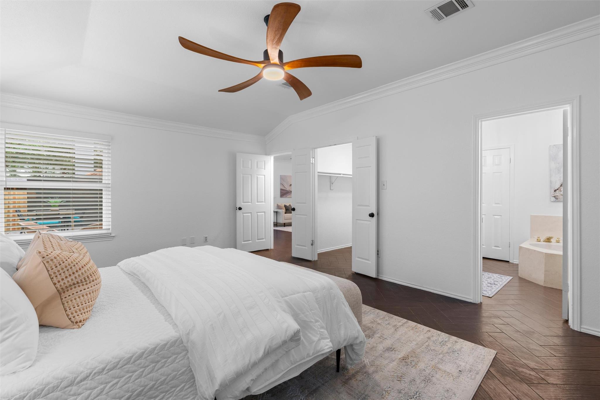 9305 Lightwood Loop, Austin, TX 78748