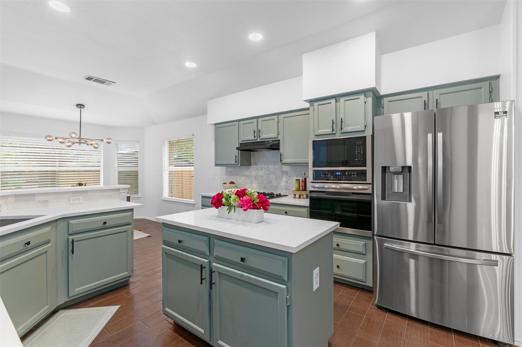 9305 Lightwood Loop, Austin, TX 78748