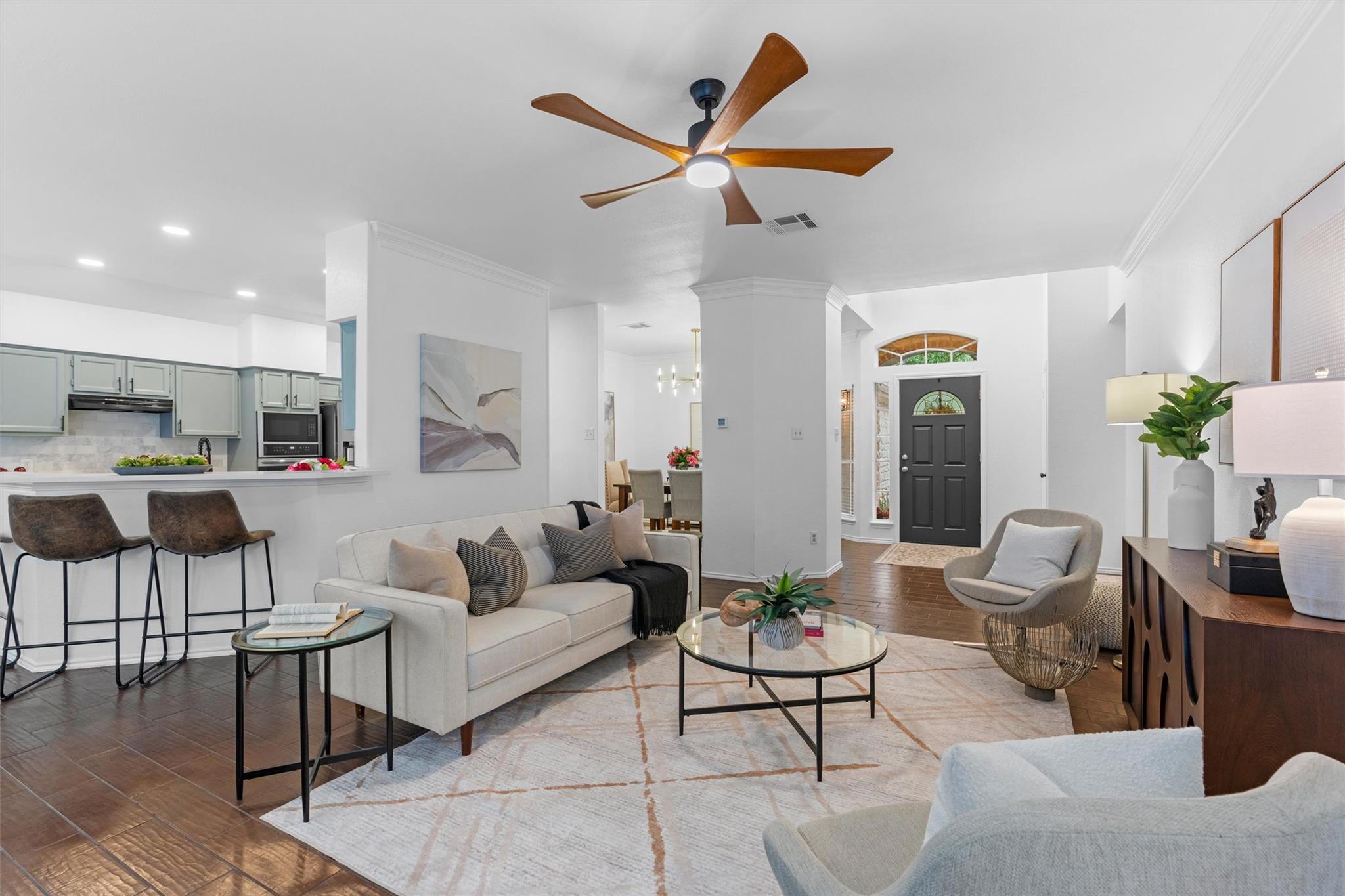 9305 Lightwood Loop, Austin, TX 78748