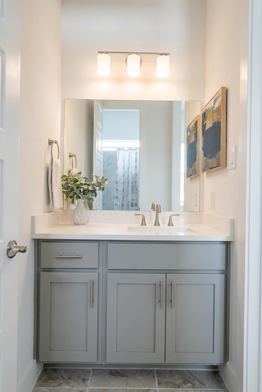 65 Sierra Mosca Trl, Liberty Hill, TX 78642