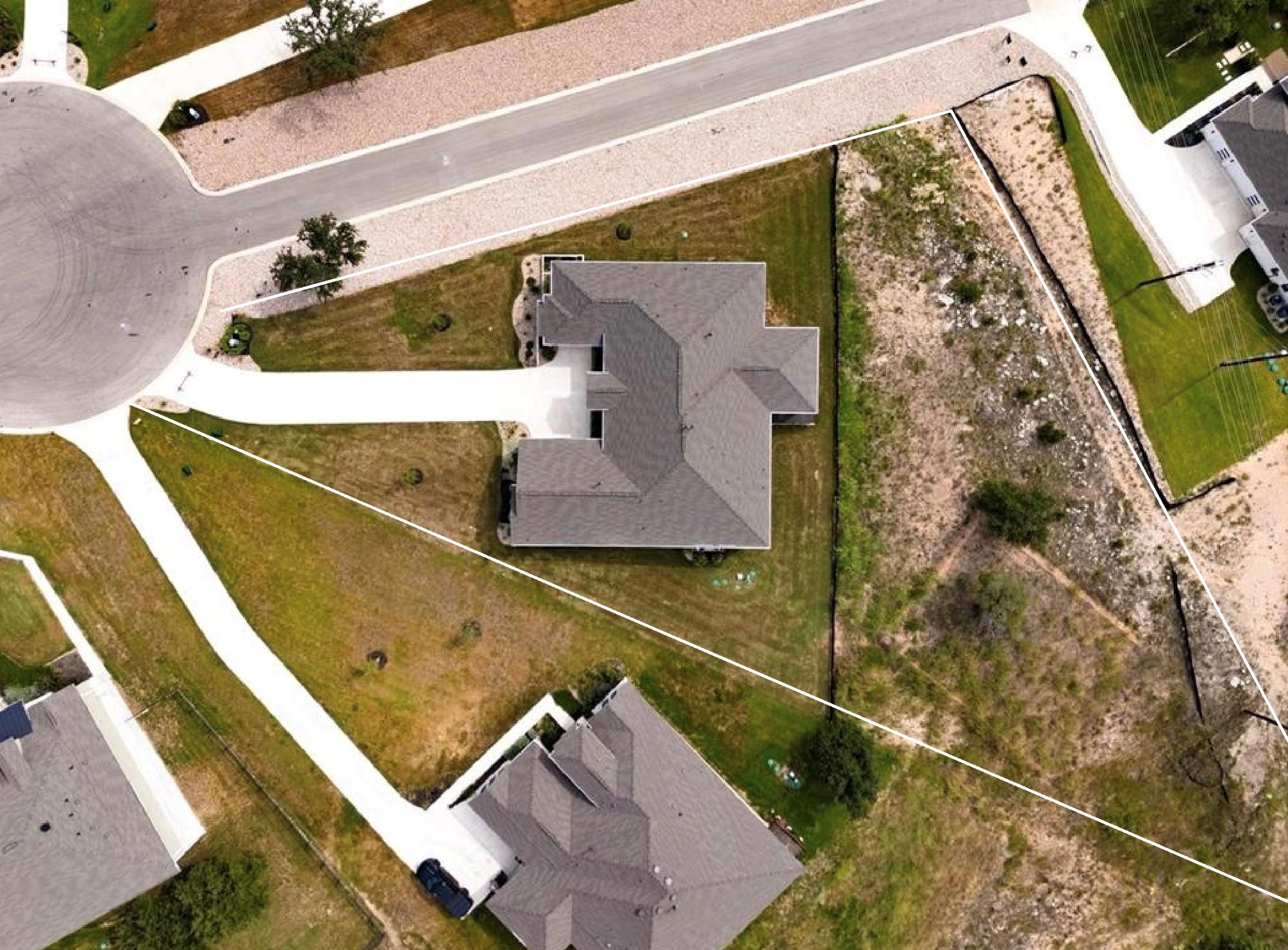 65 Sierra Mosca Trl, Liberty Hill, TX 78642