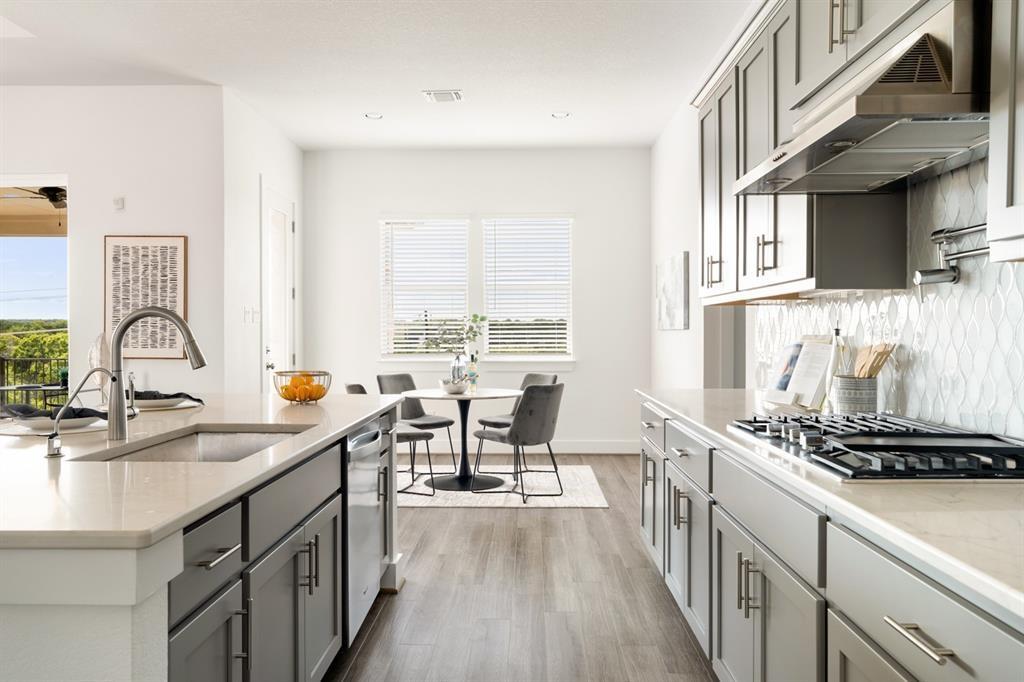 65 Sierra Mosca Trl, Liberty Hill, TX 78642