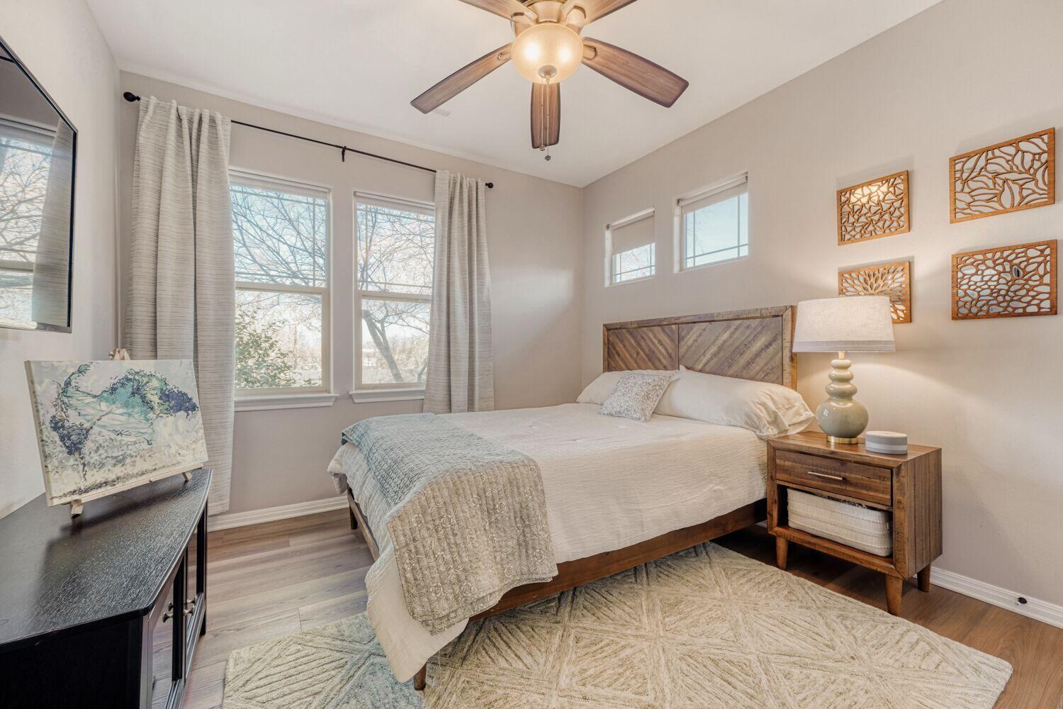 1009 Taulbee Ln # H, Austin, TX 78757