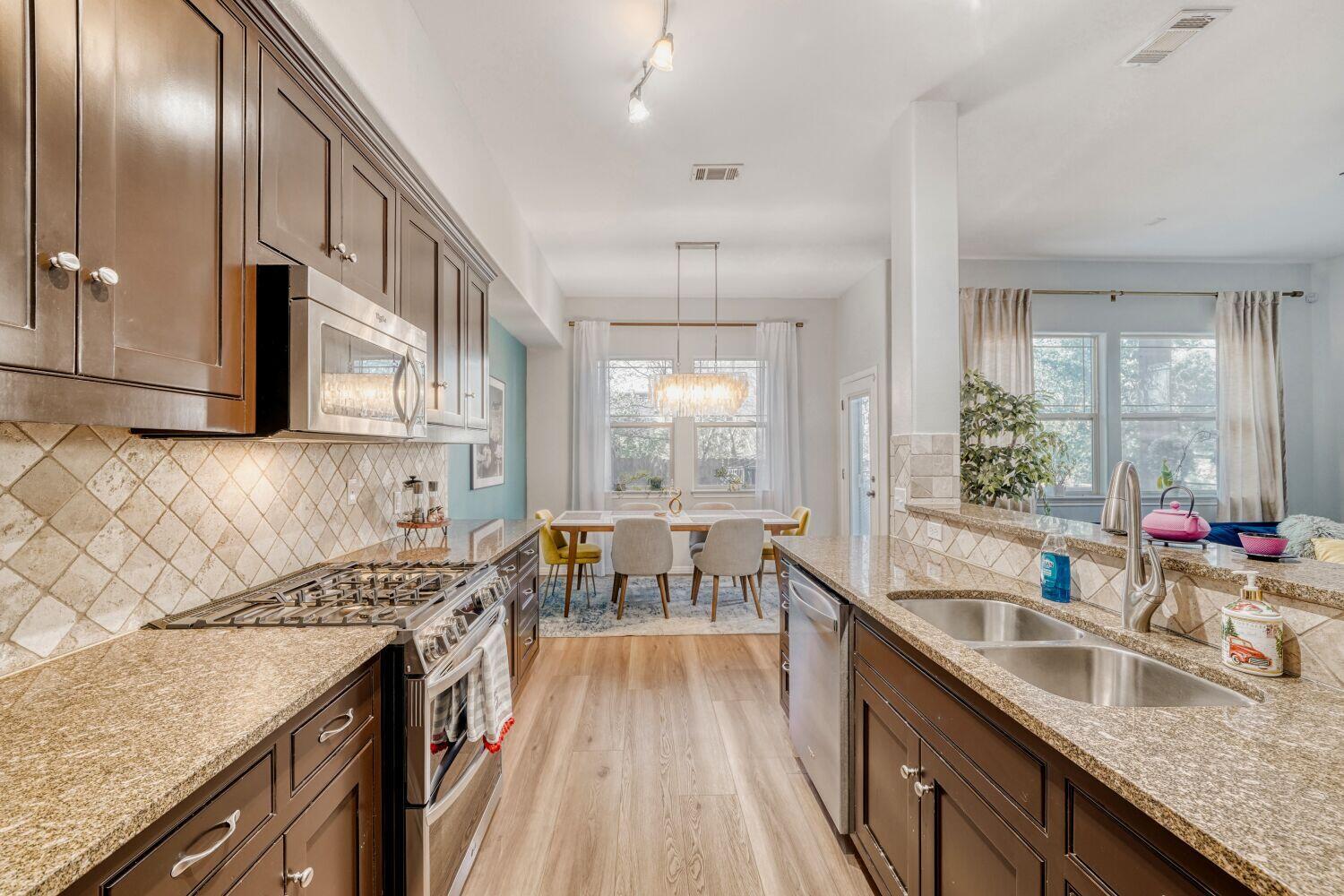 1009 Taulbee Ln # H, Austin, TX 78757