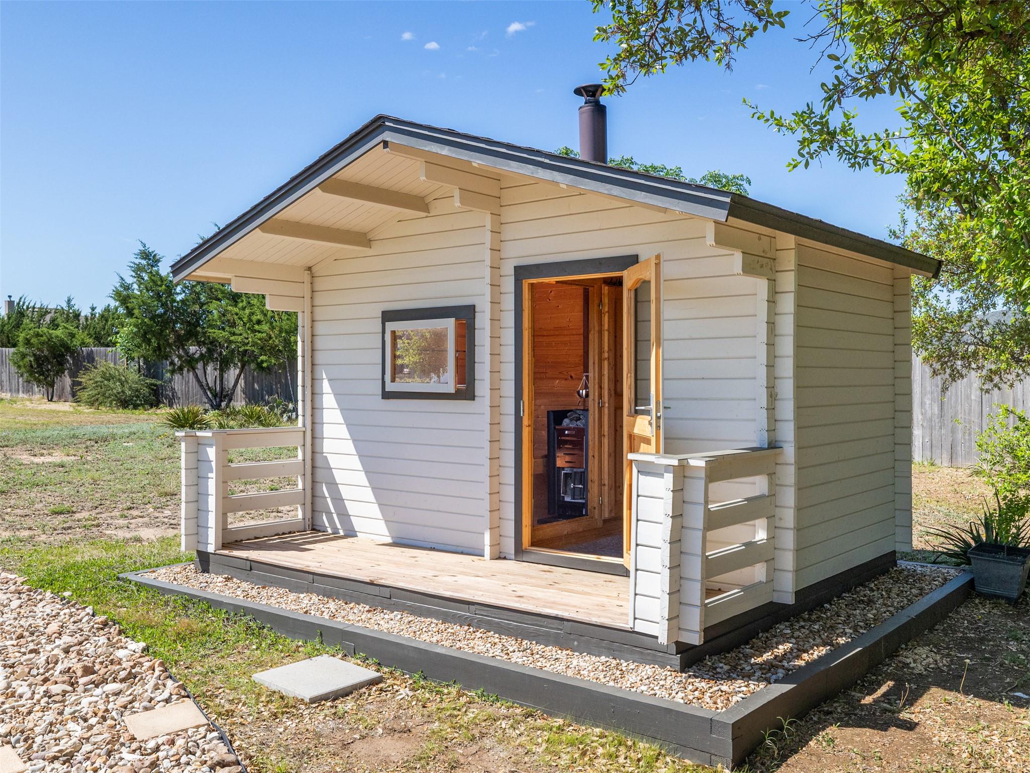 505 Lodge Ct, Liberty Hill, TX 78642