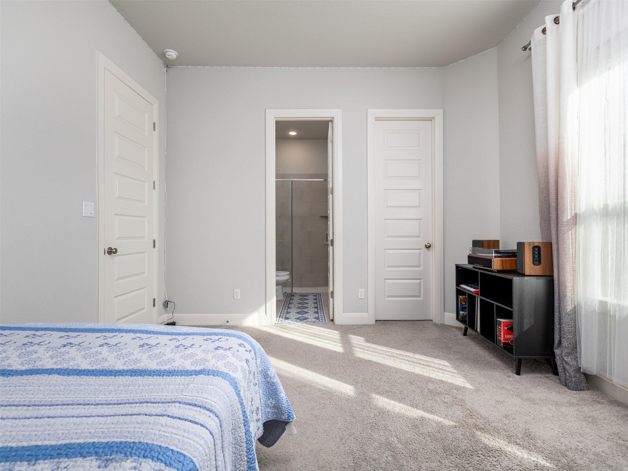 505 Lodge Ct, Liberty Hill, TX 78642