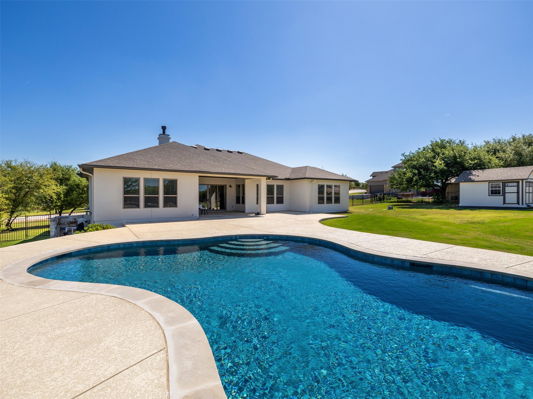 505 Lodge Ct, Liberty Hill, TX 78642