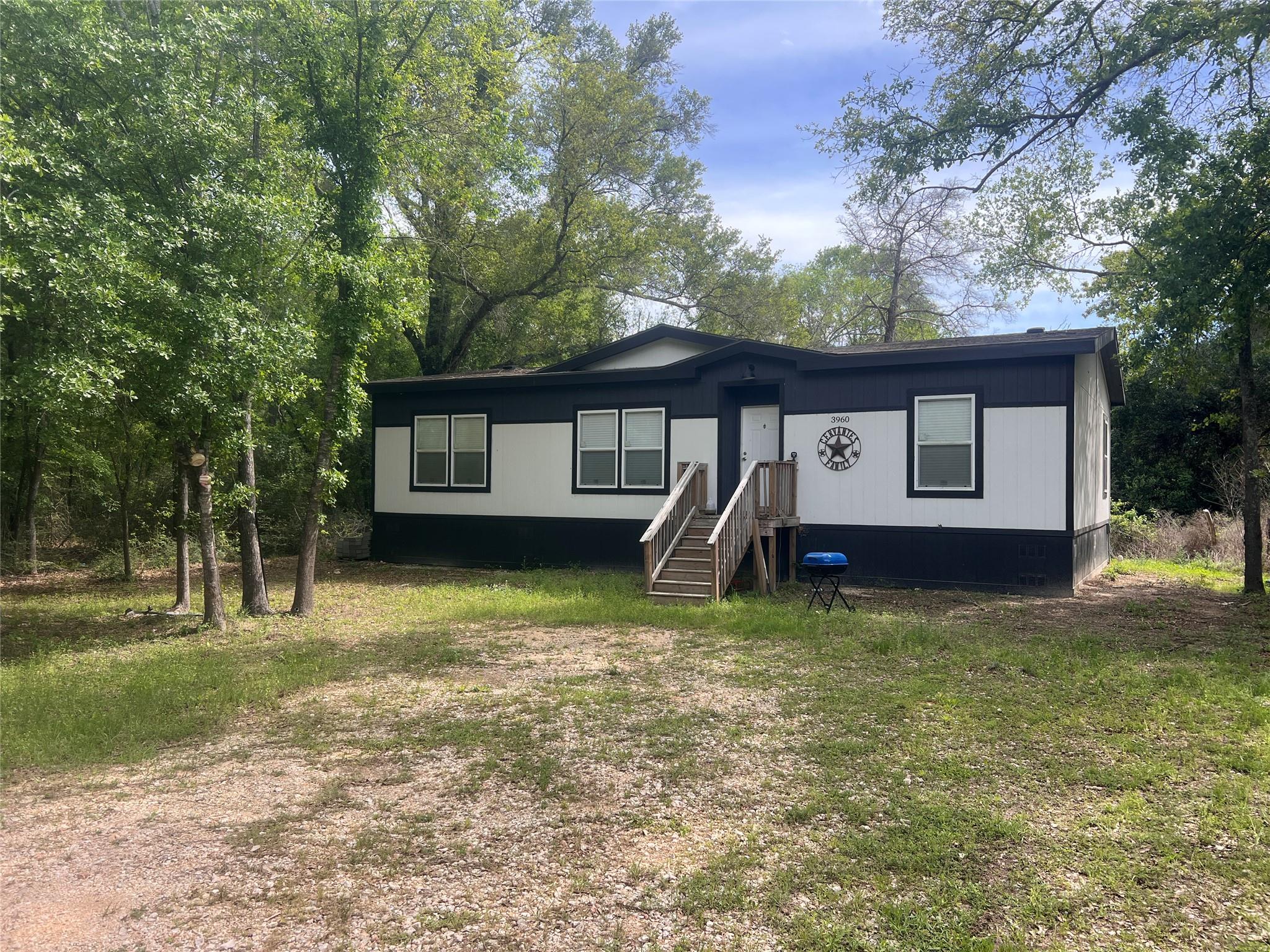 3960 County Road 324, Caldwell, TX 77836