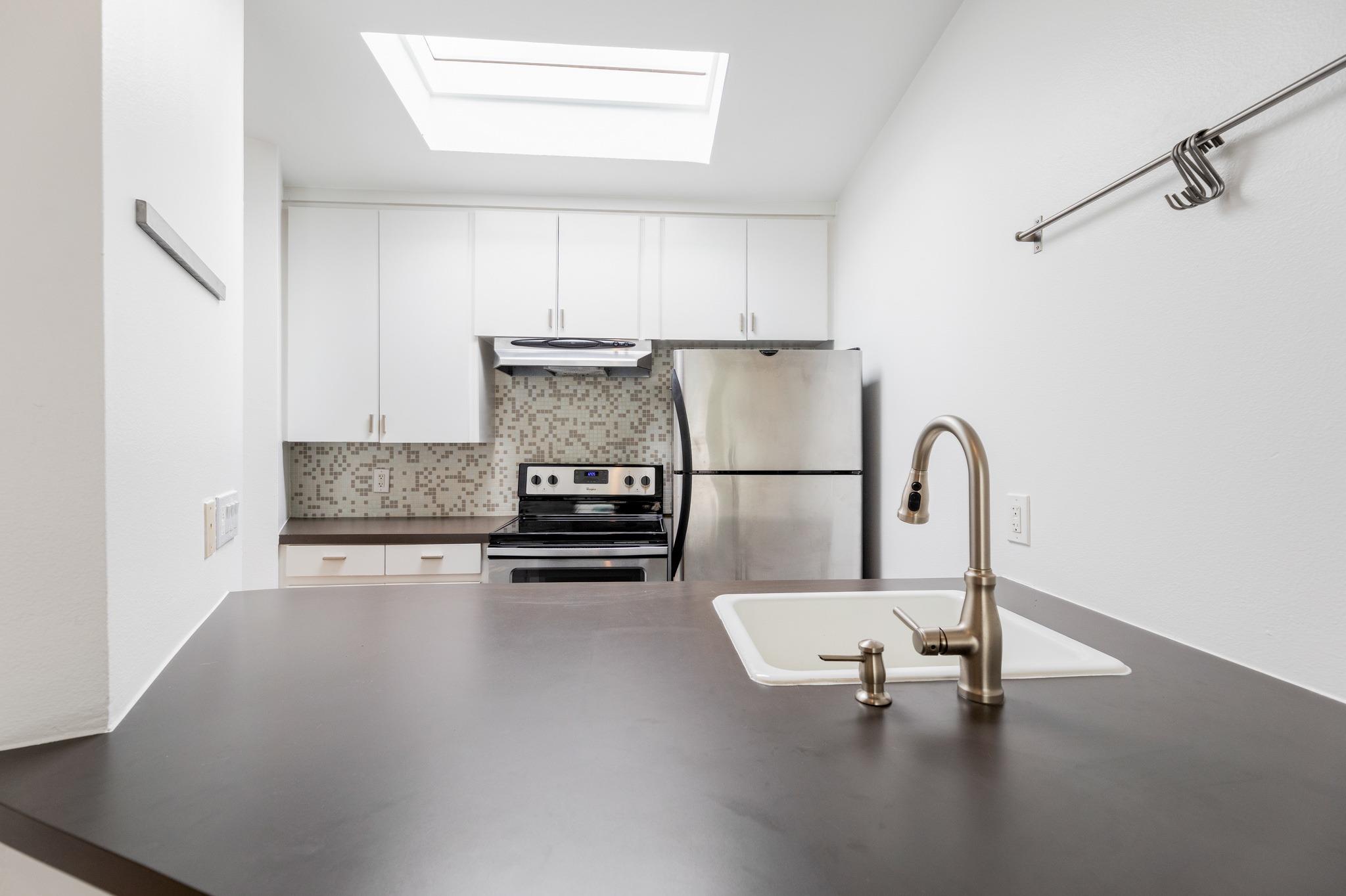 2308 Enfield Rd # 204, Austin, TX 78703