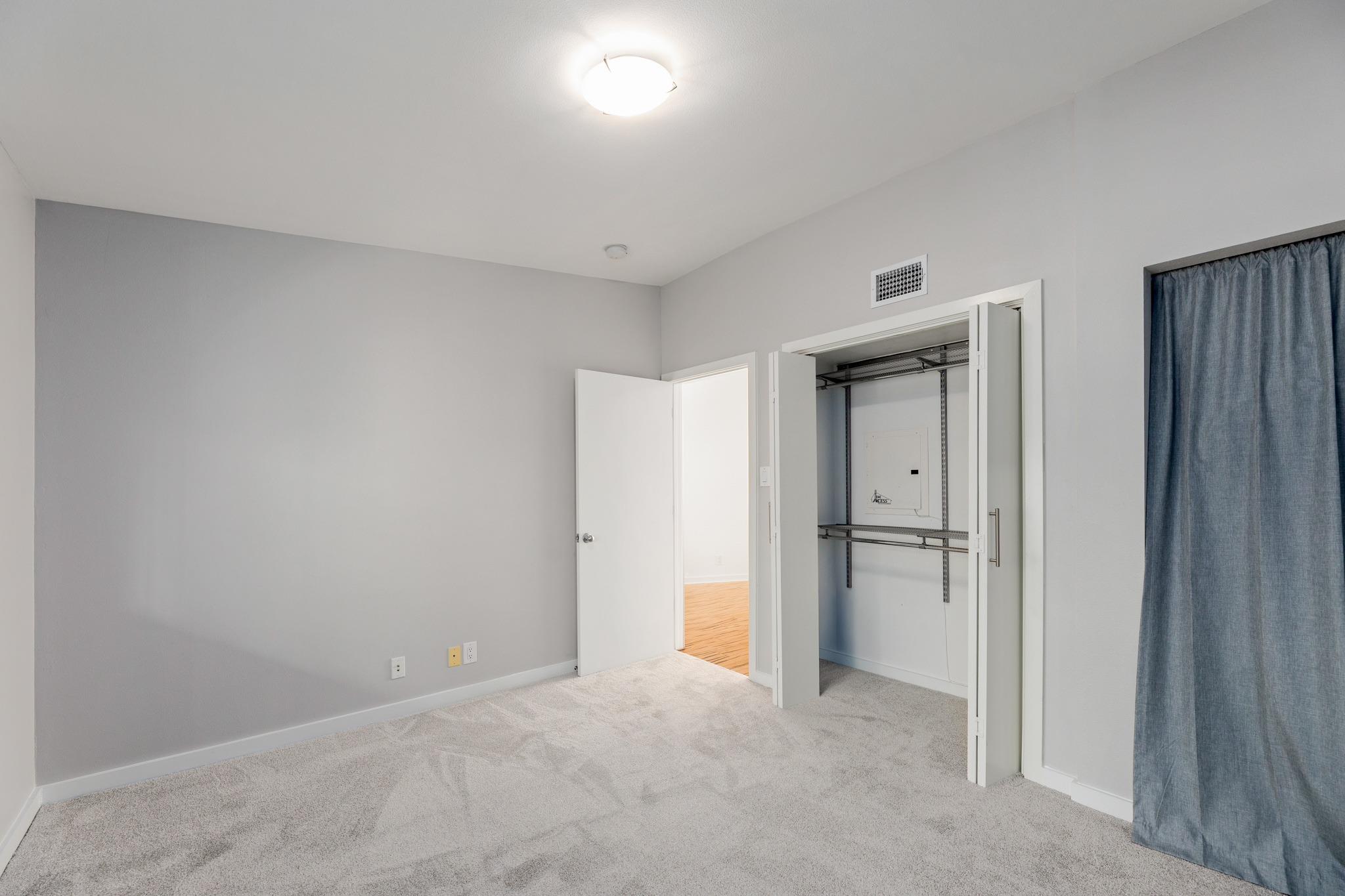 2308 Enfield Rd # 204, Austin, TX 78703