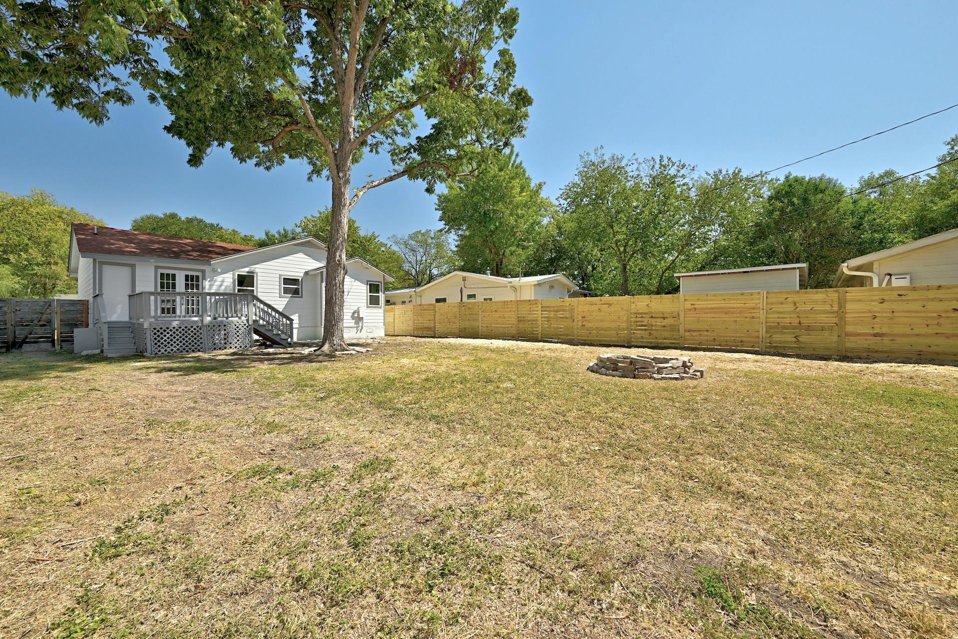 203 Nelray Blvd, Austin, TX 78751