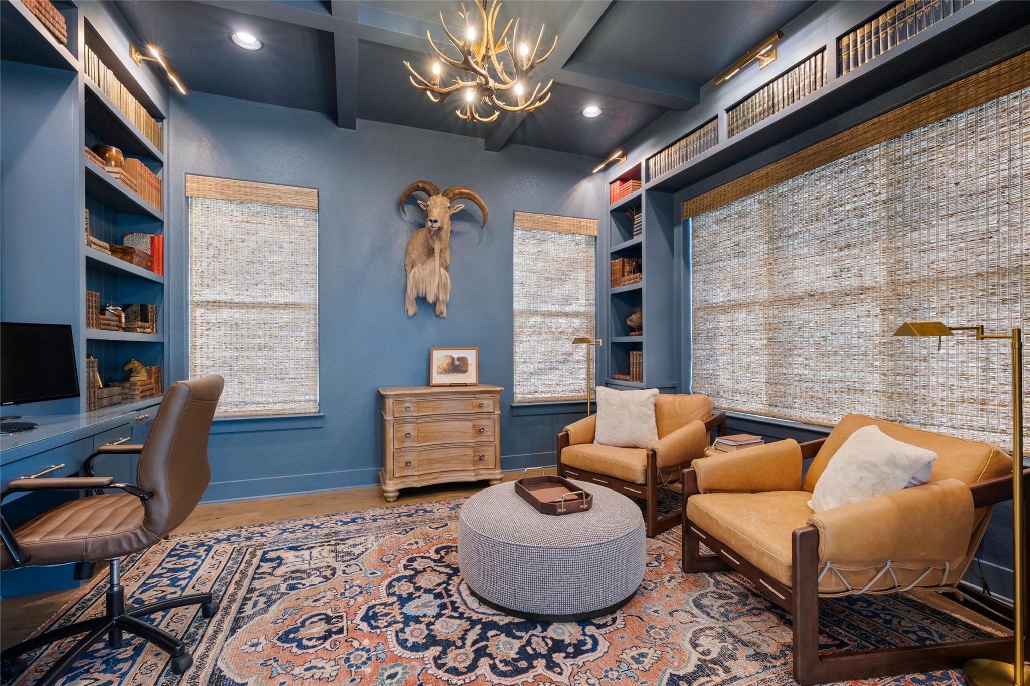 192 Gaucho Way, Dripping Springs, TX 78620