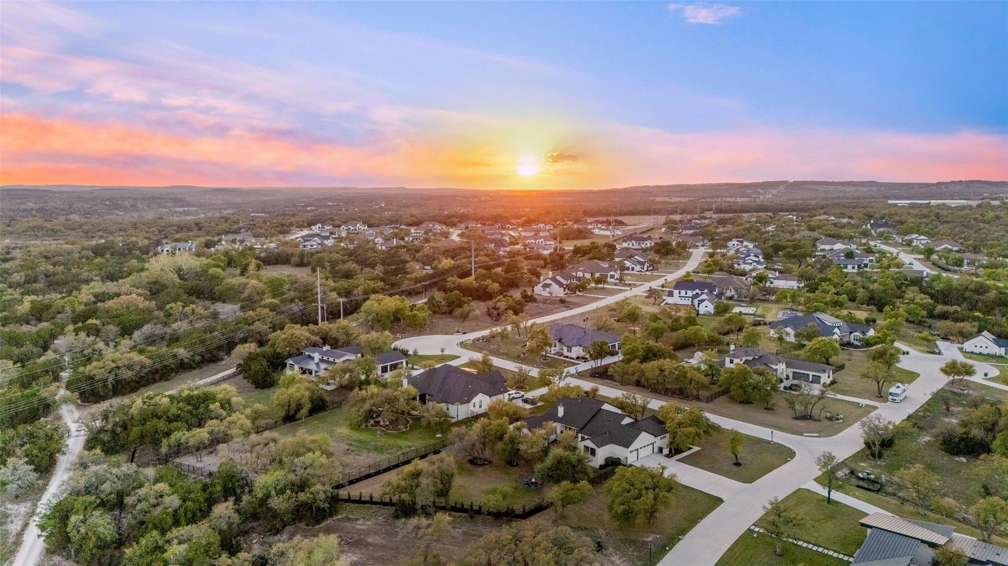 192 Gaucho Way, Dripping Springs, TX 78620