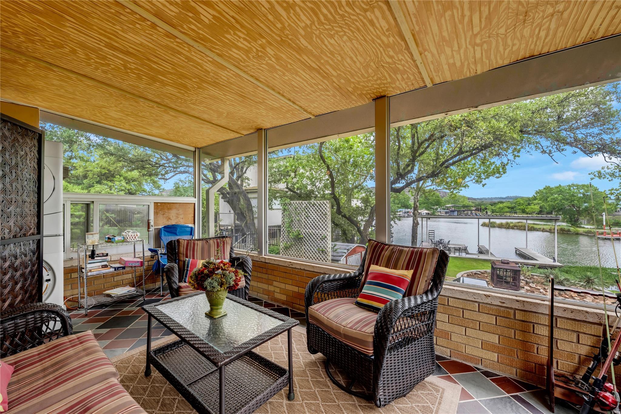 817 County Road 126, Kingsland, TX 78639