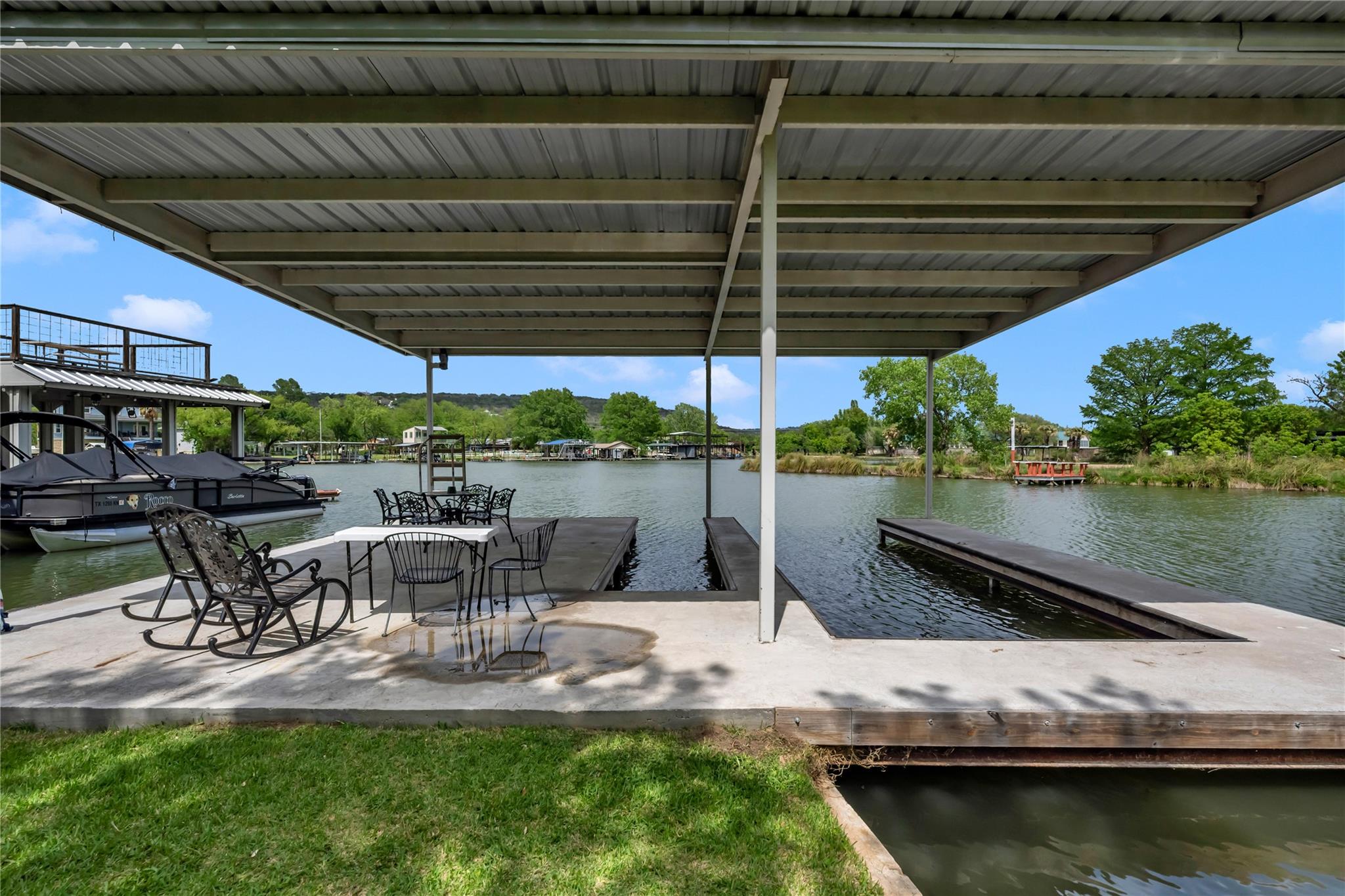 817 County Road 126, Kingsland, TX 78639