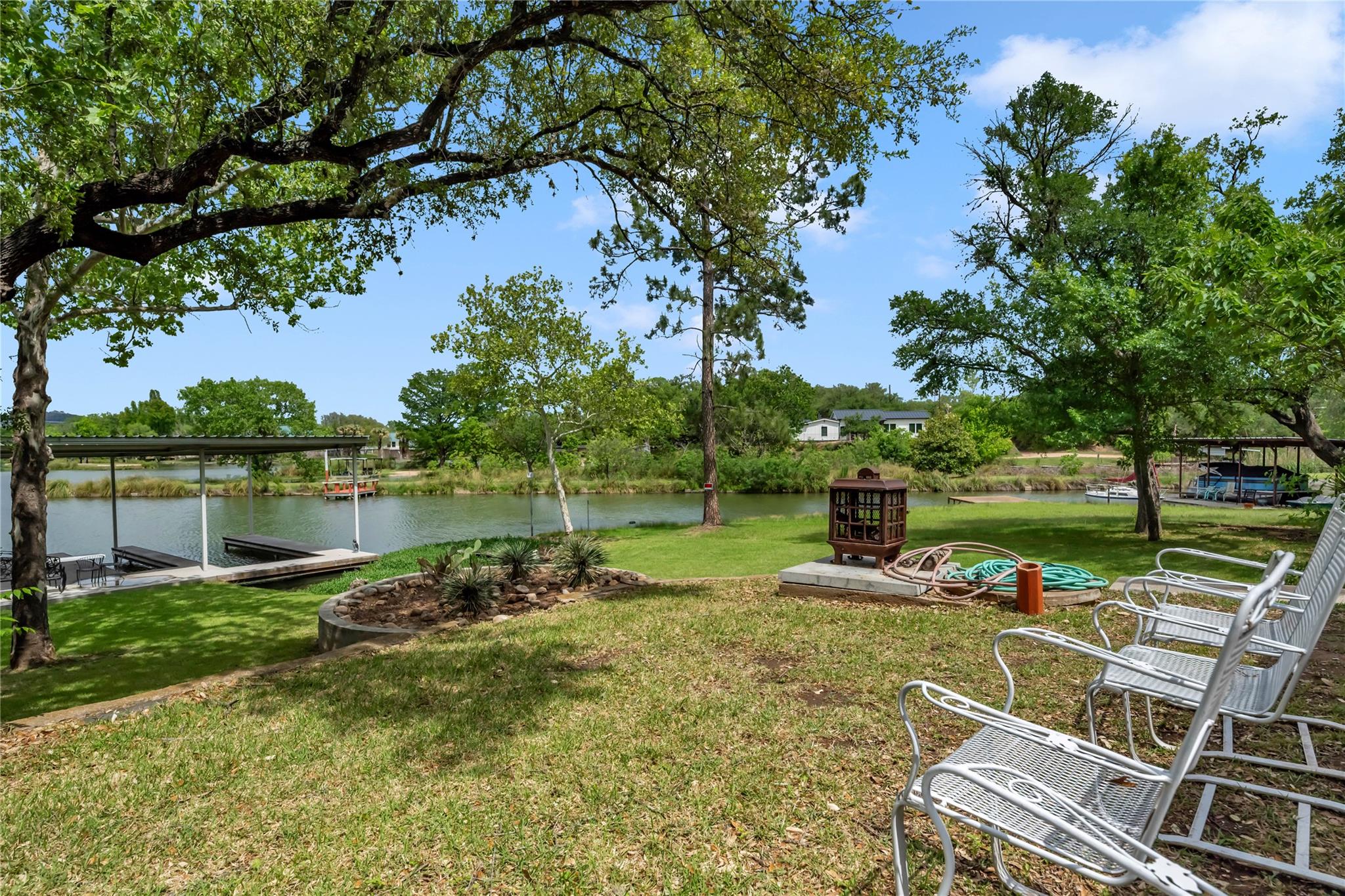 817 County Road 126, Kingsland, TX 78639