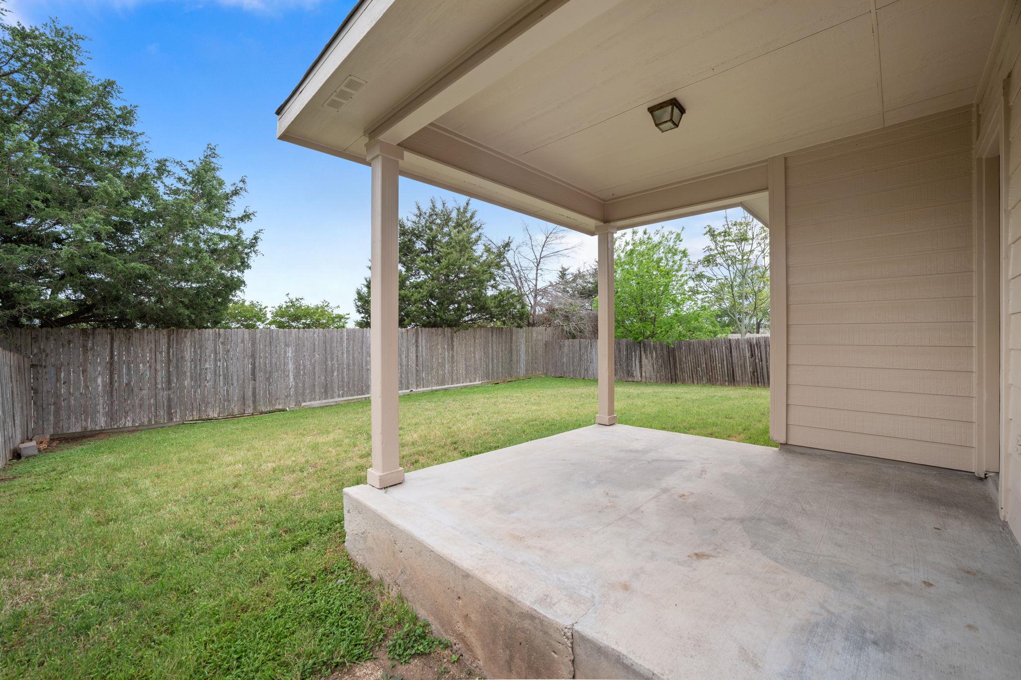 1056 Kenneys Way, Round Rock, TX 78665