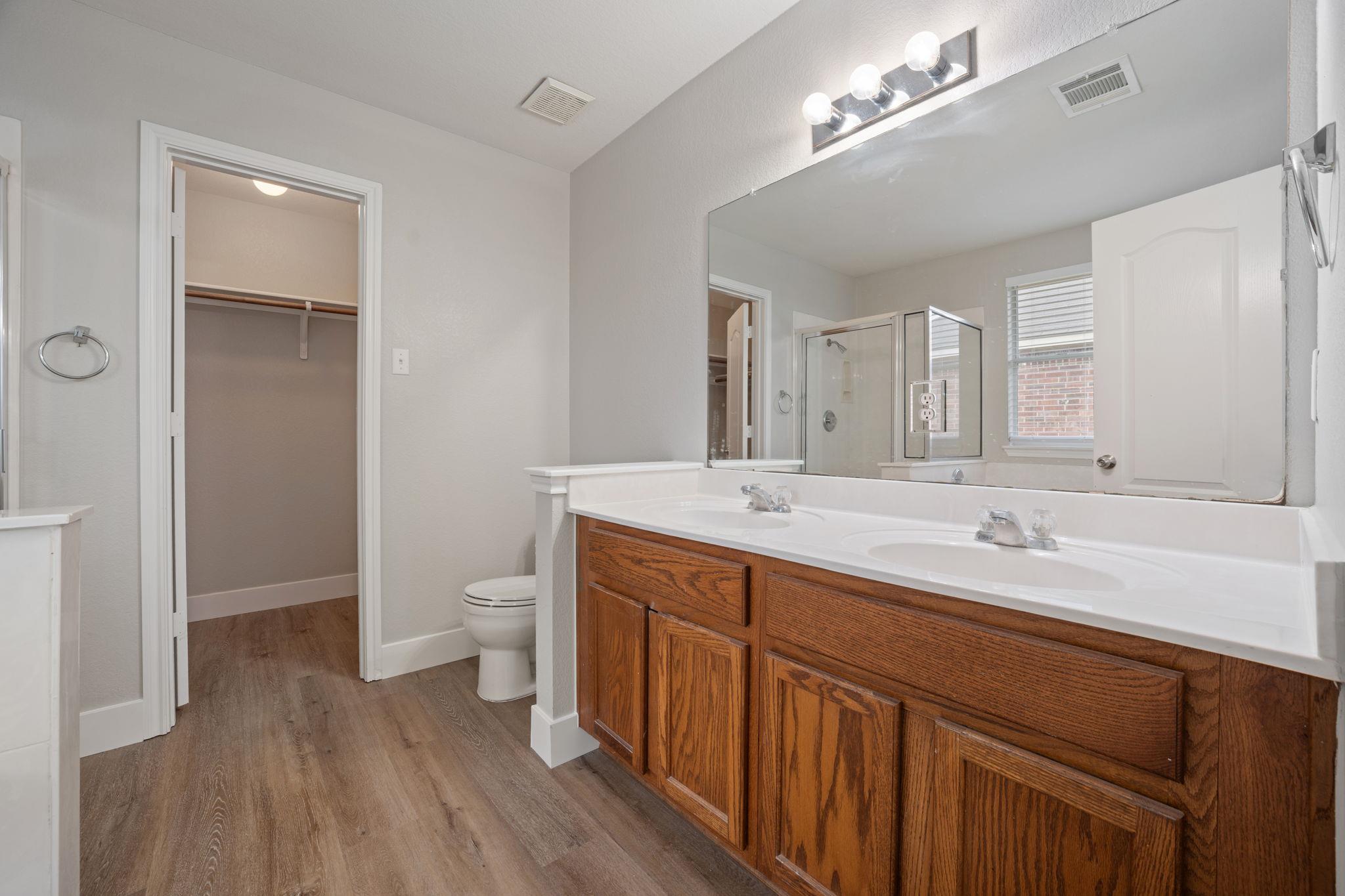 1056 Kenneys Way, Round Rock, TX 78665