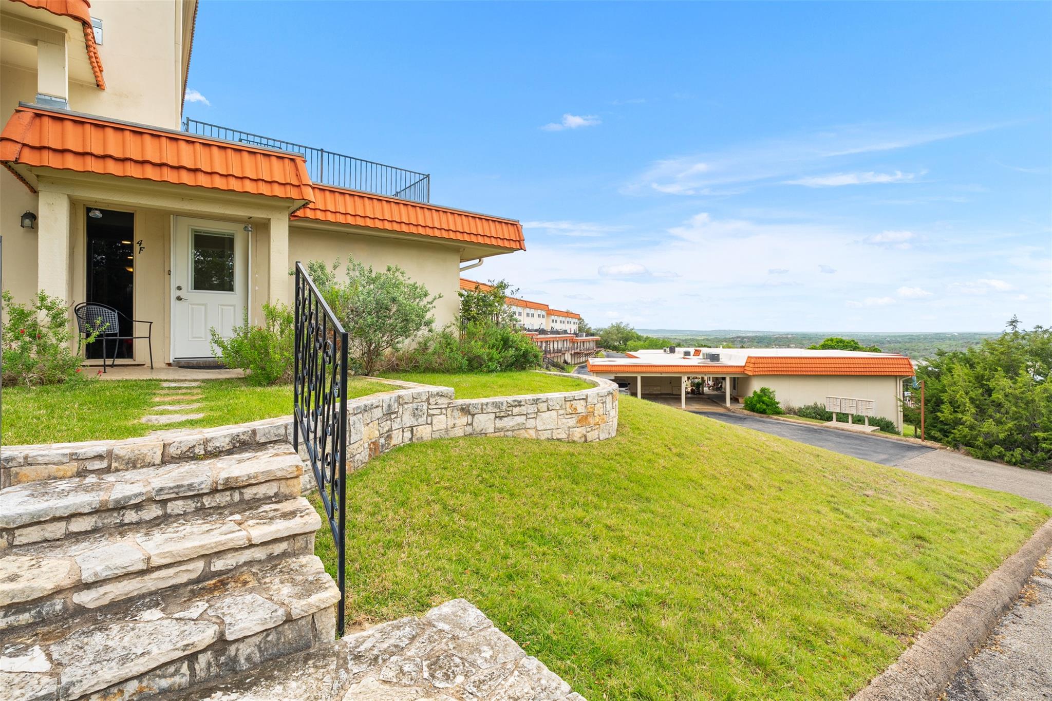 3216 Poe Cv # 4F, Lago Vista, TX 78645