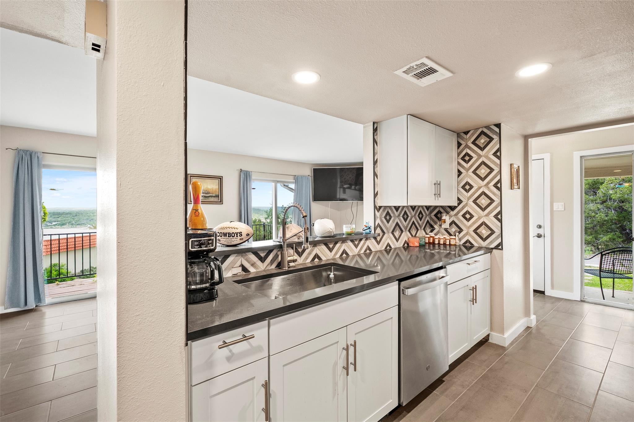 3216 Poe Cv # 4F, Lago Vista, TX 78645