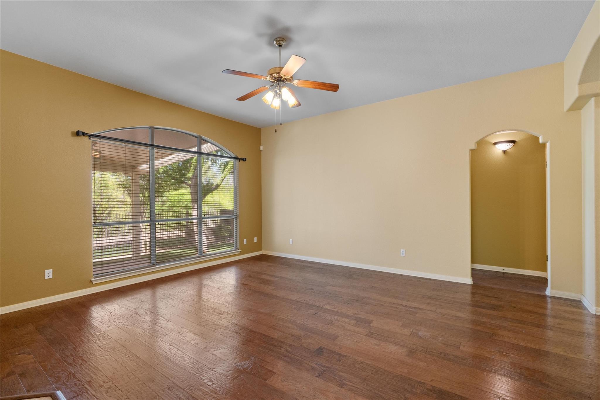 6814 Thistle Hill Way, Austin, TX 78754