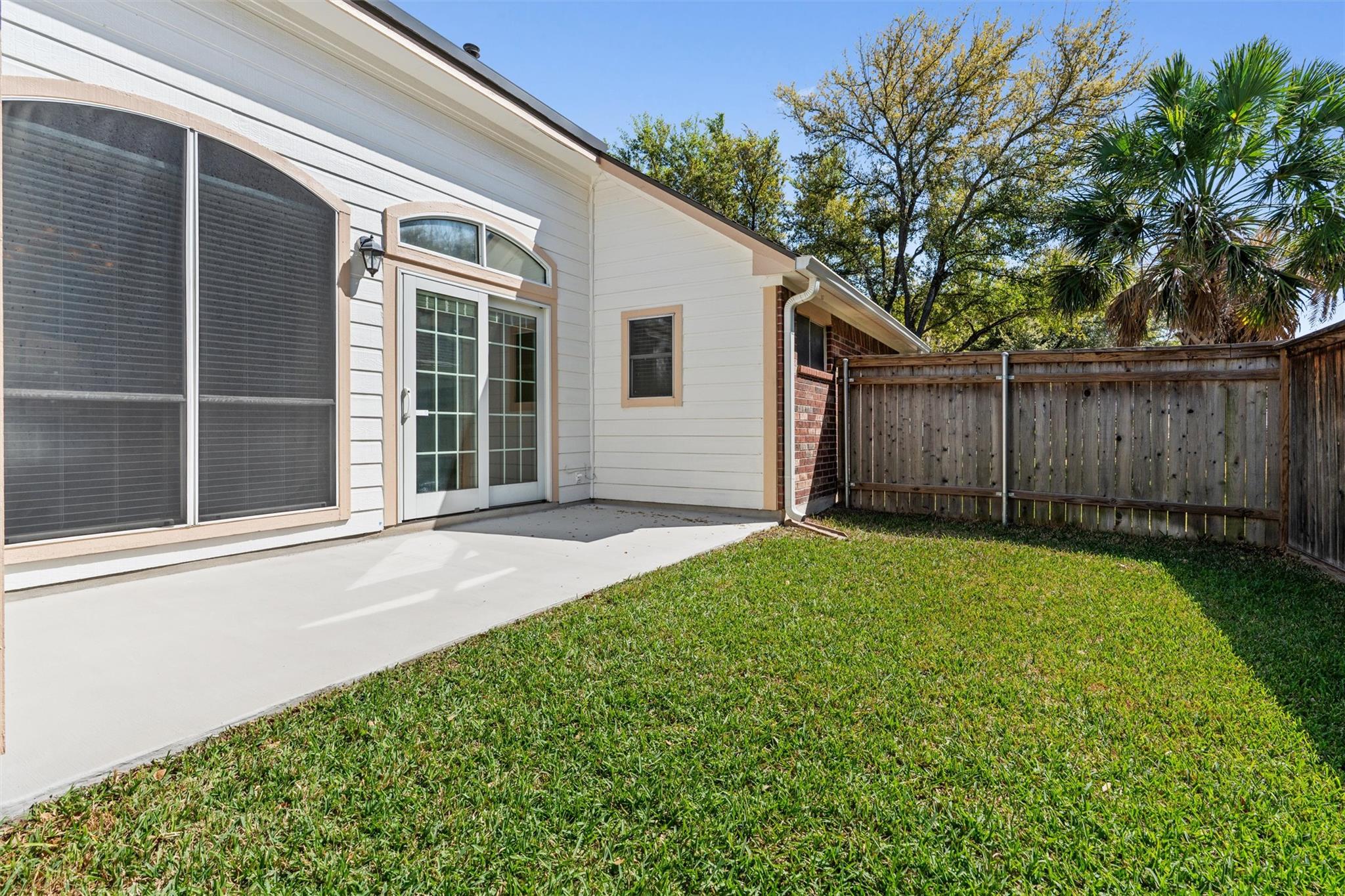 6814 Thistle Hill Way, Austin, TX 78754