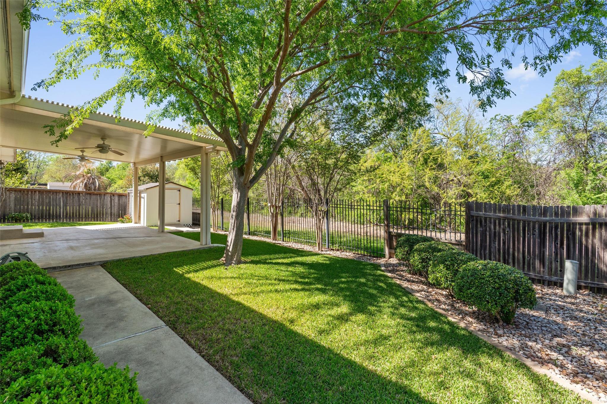 6814 Thistle Hill Way, Austin, TX 78754