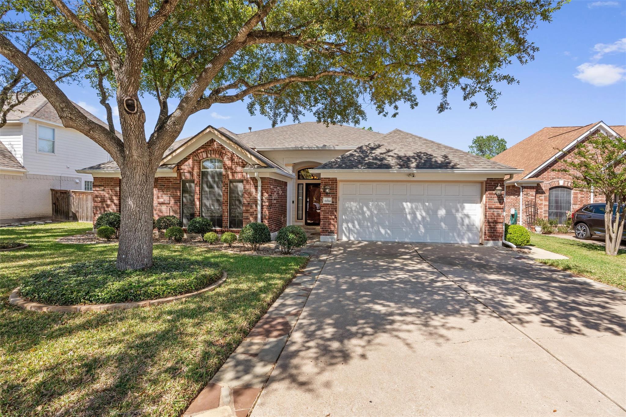 6814 Thistle Hill Way, Austin, TX 78754