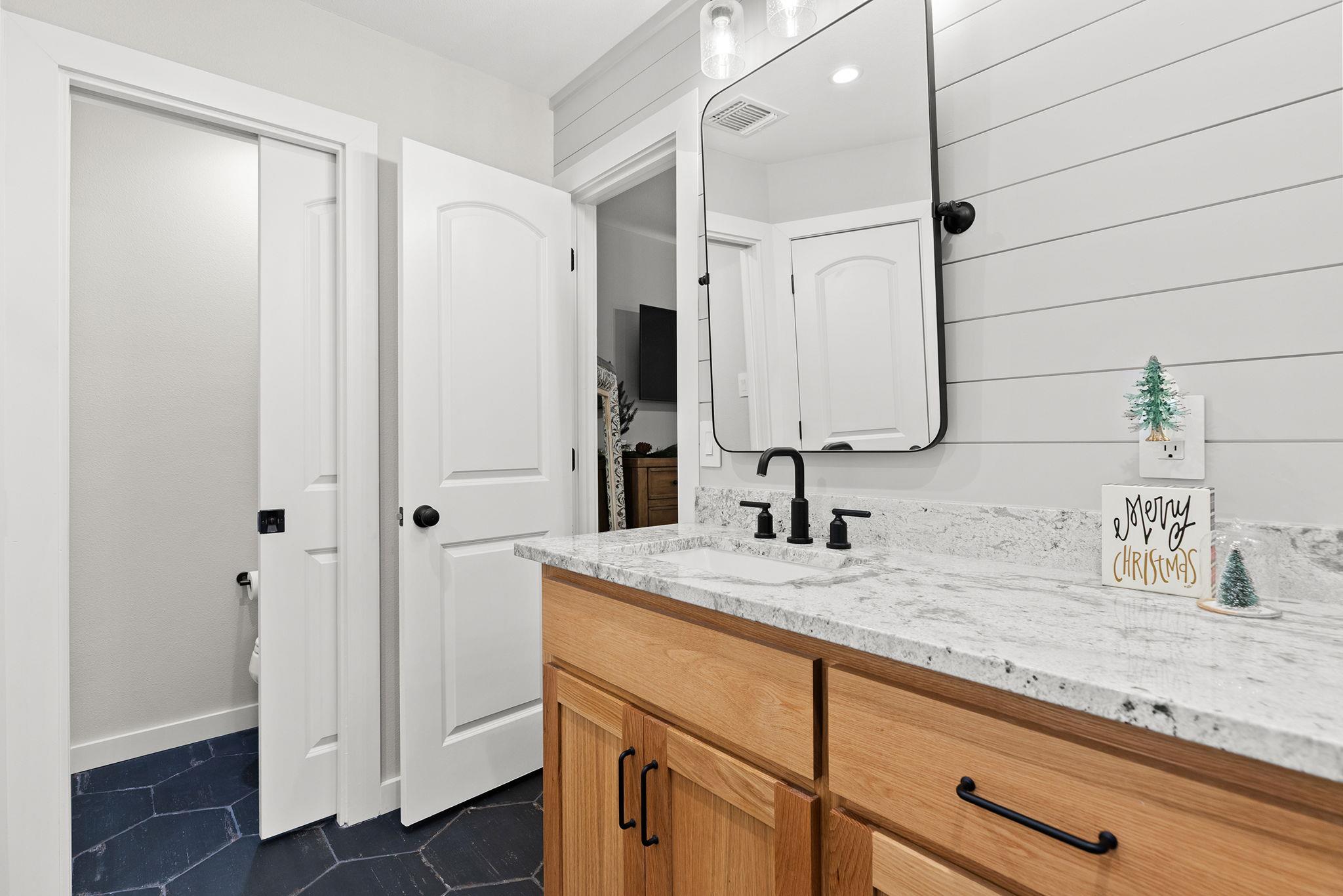 4400 County Road 123, Round Rock, TX 78664