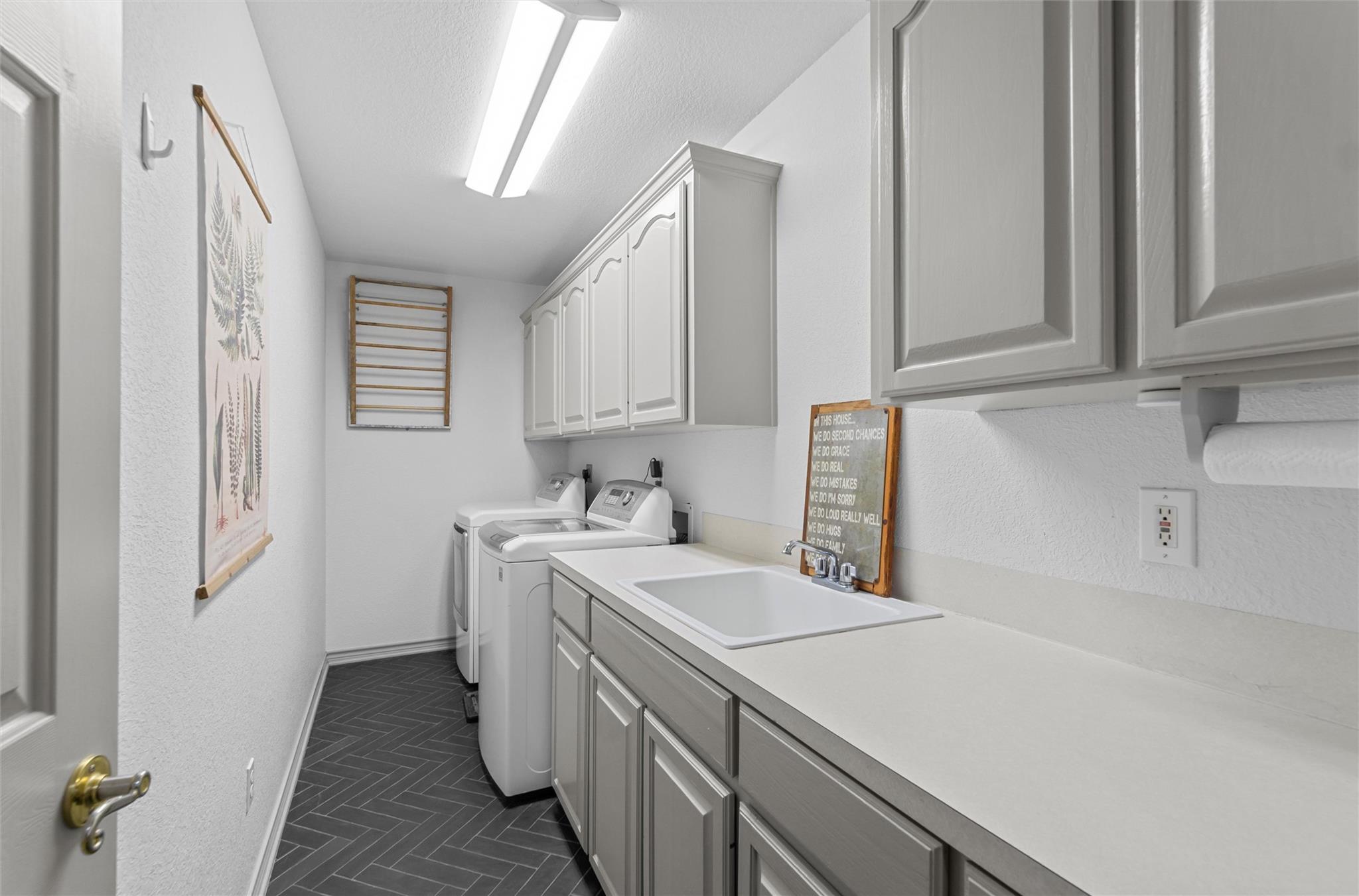 10015 Hodge Canyon Dr, Salado, TX 76571