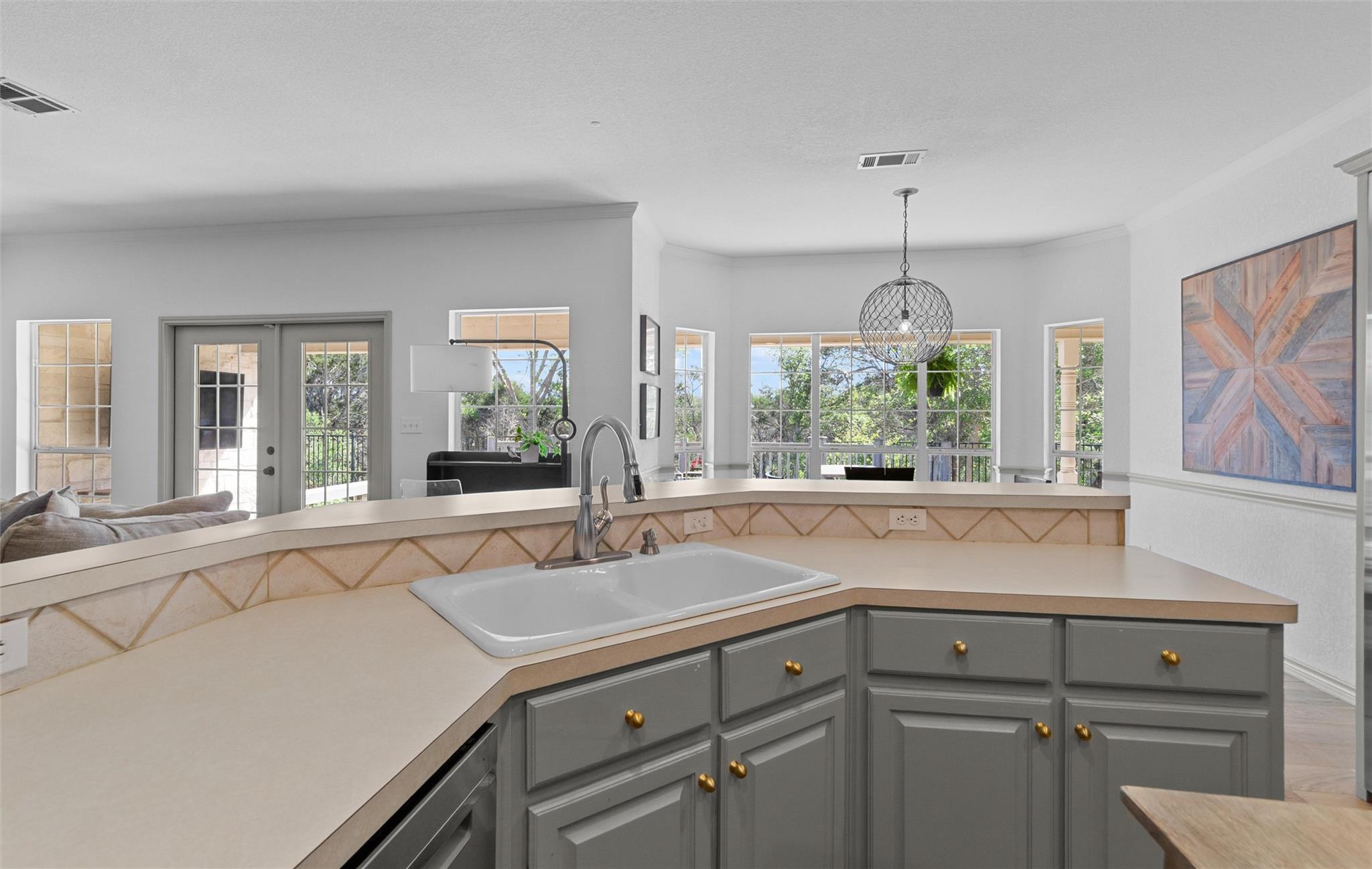 10015 Hodge Canyon Dr, Salado, TX 76571