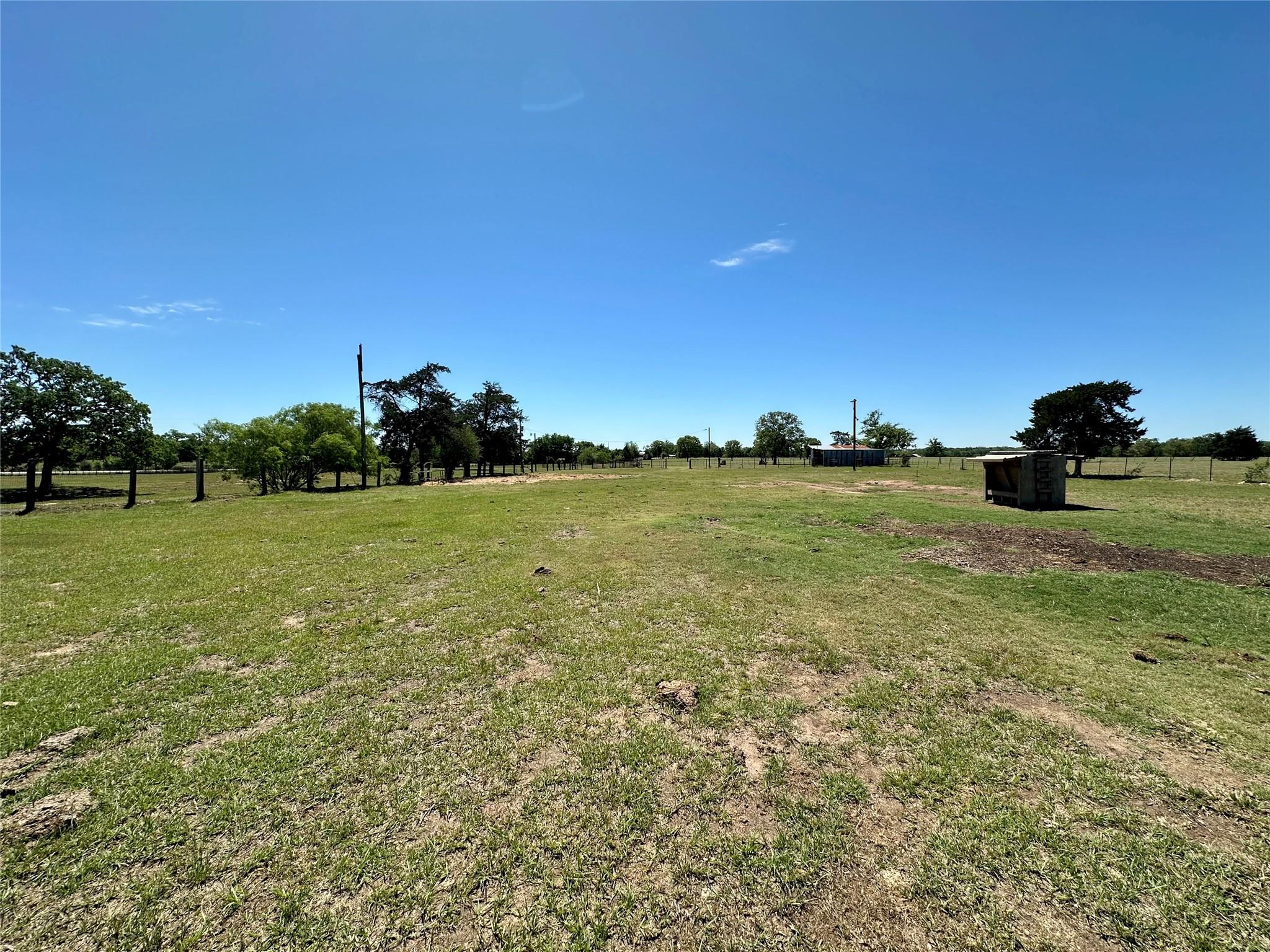 924 Hwy 95 S, Smithville, TX 78957