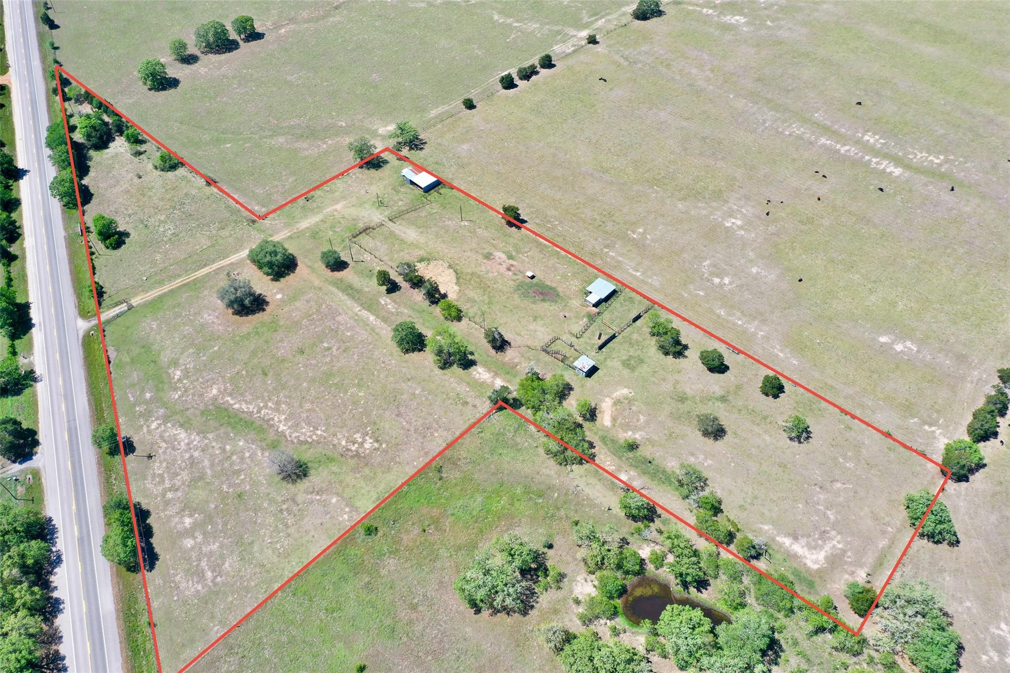 924 Hwy 95 S, Smithville, TX 78957