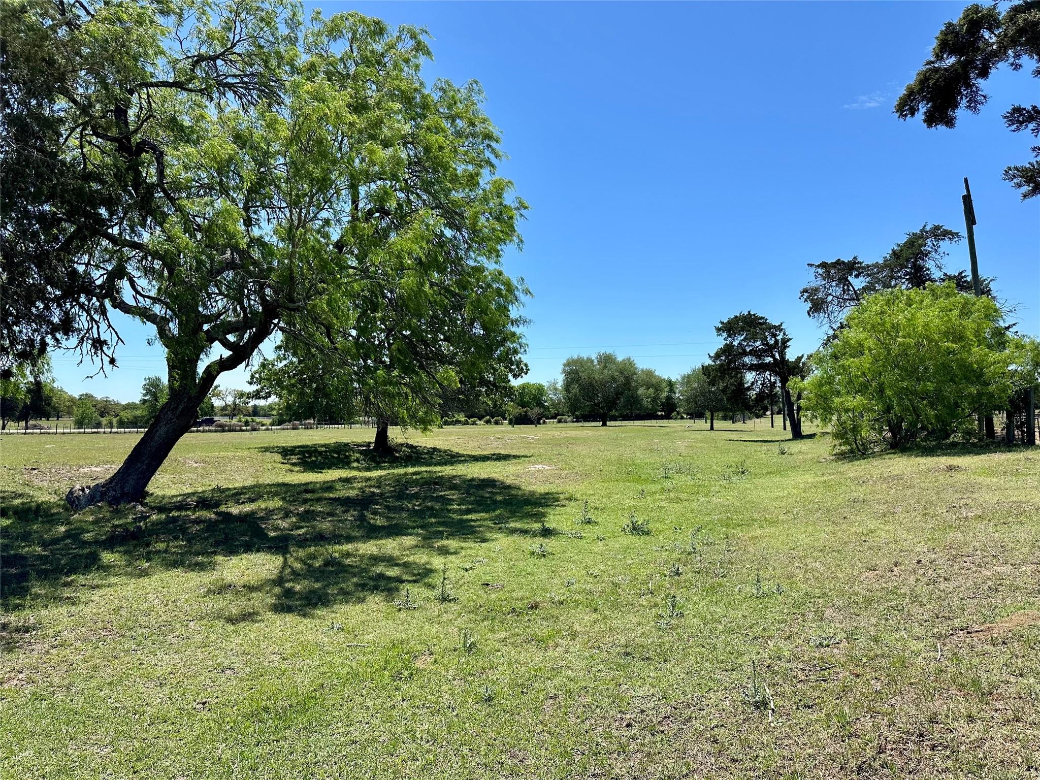 924 Hwy 95 S, Smithville, TX 78957