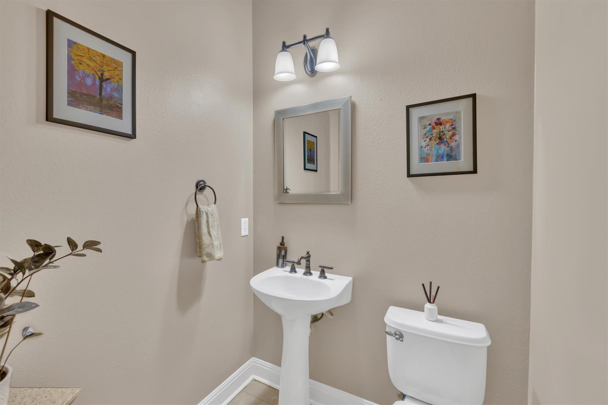 2000 Rio Mesa Dr, Austin, TX 78732