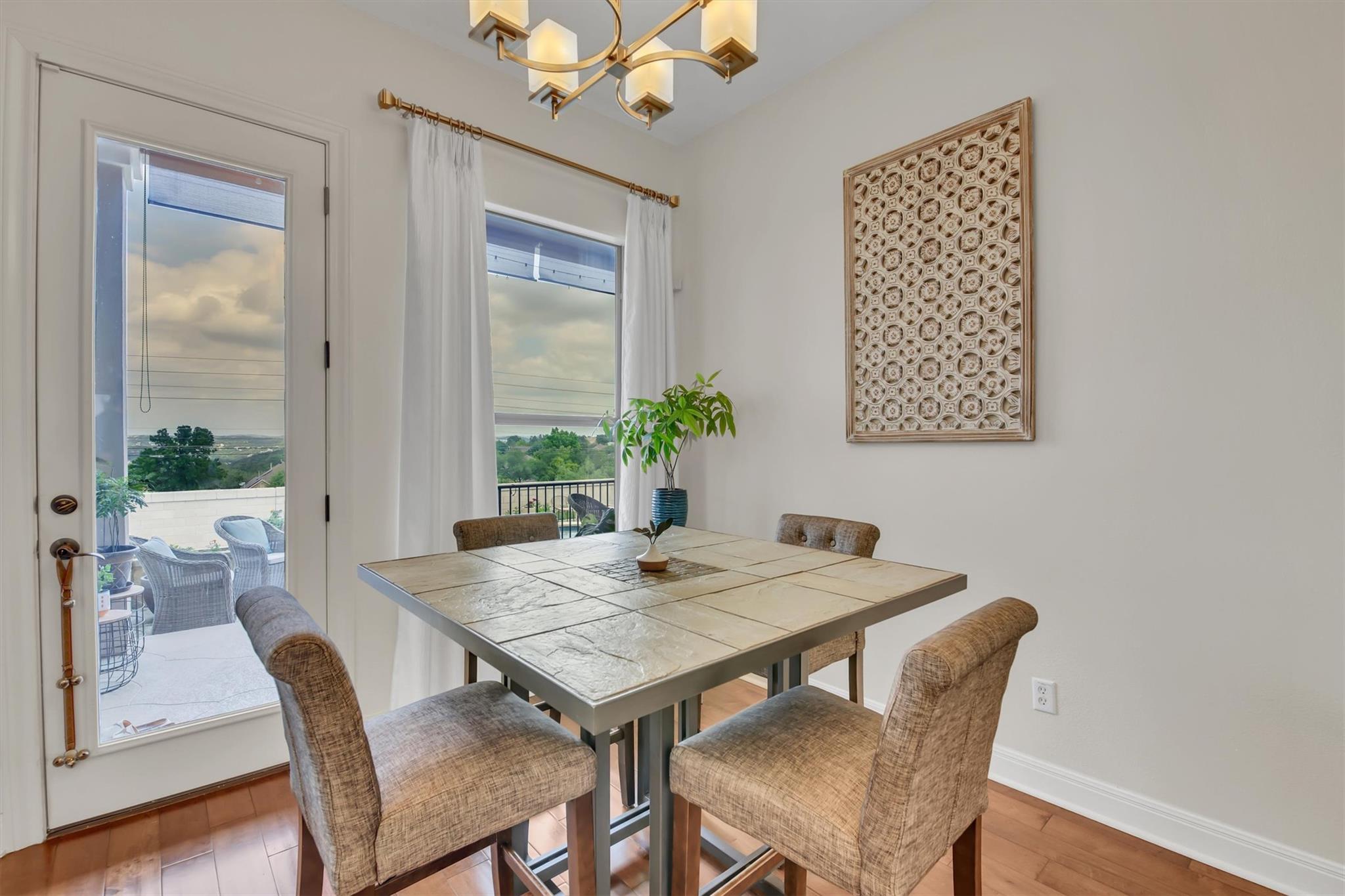 2000 Rio Mesa Dr, Austin, TX 78732