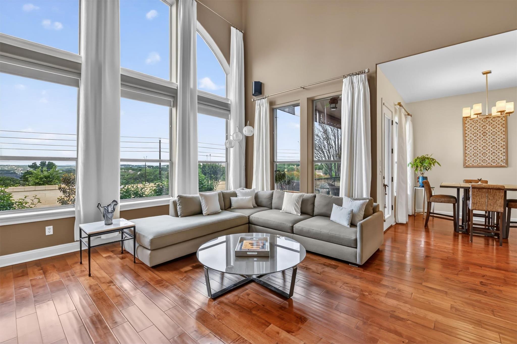 2000 Rio Mesa Dr, Austin, TX 78732