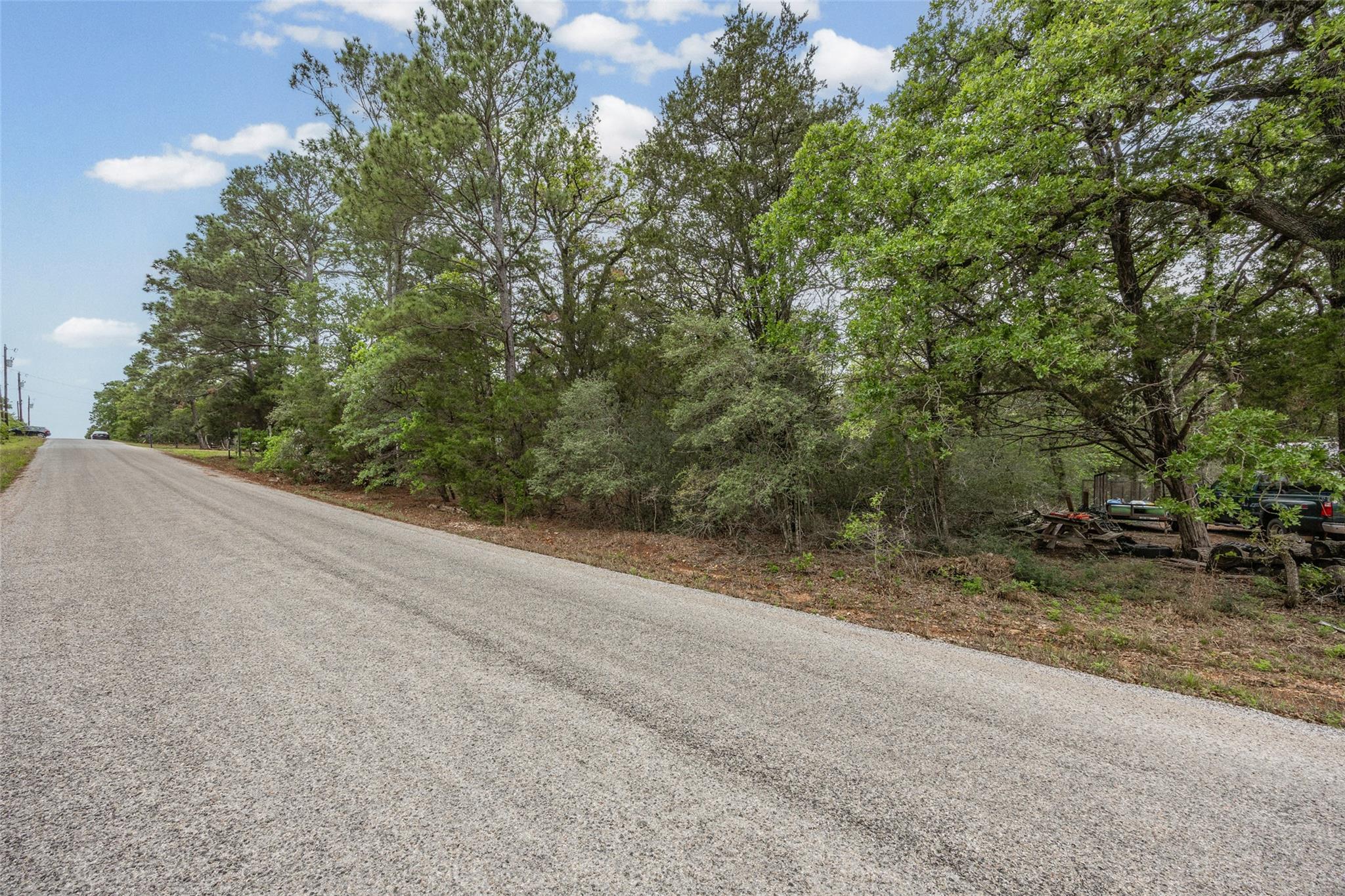 TBD Commanche Dr, Smithville, TX 78957