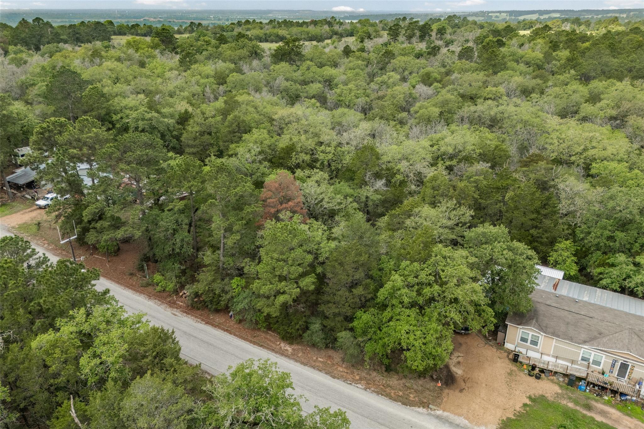 TBD Commanche Dr, Smithville, TX 78957