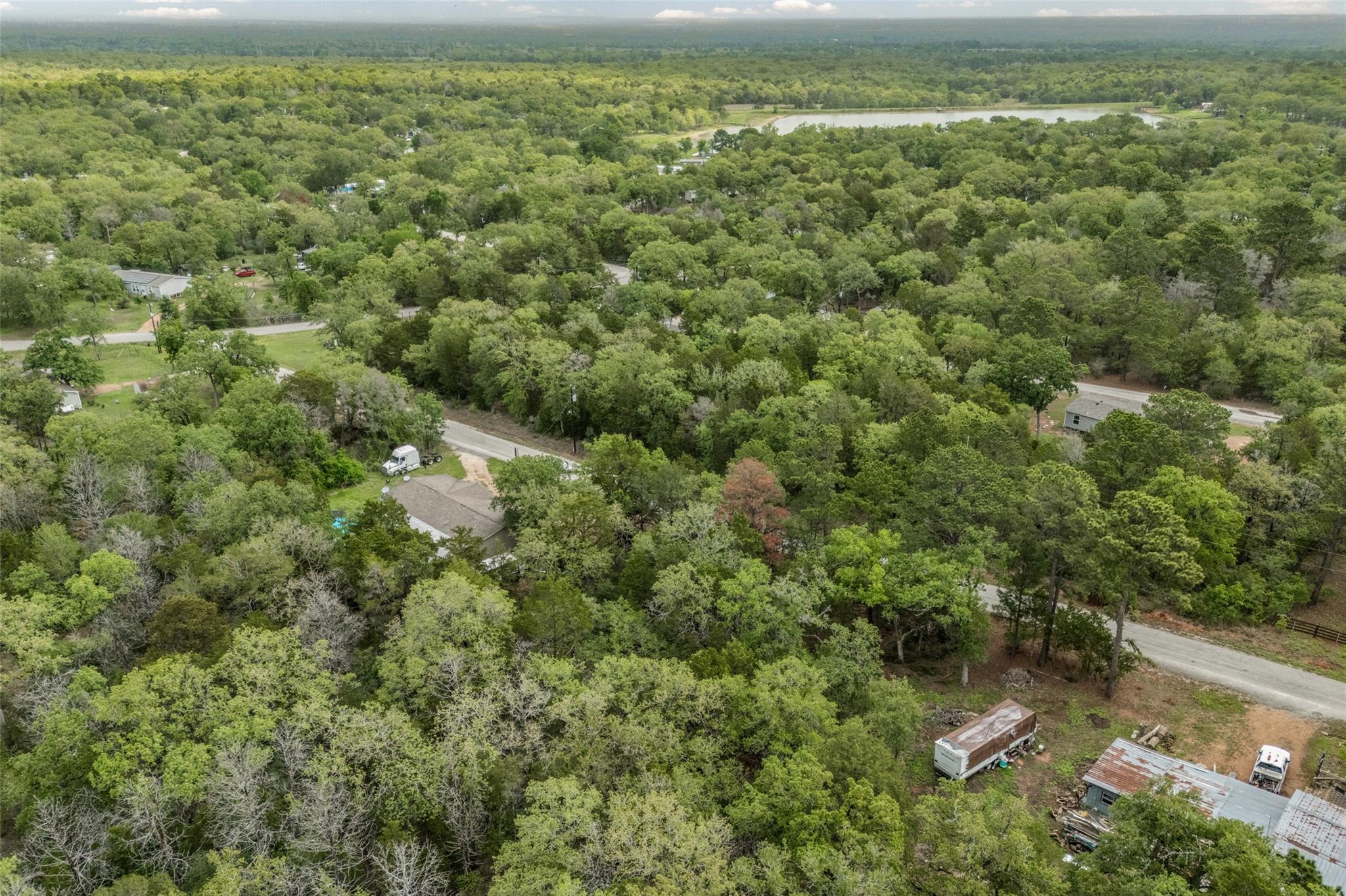 TBD Commanche Dr, Smithville, TX 78957