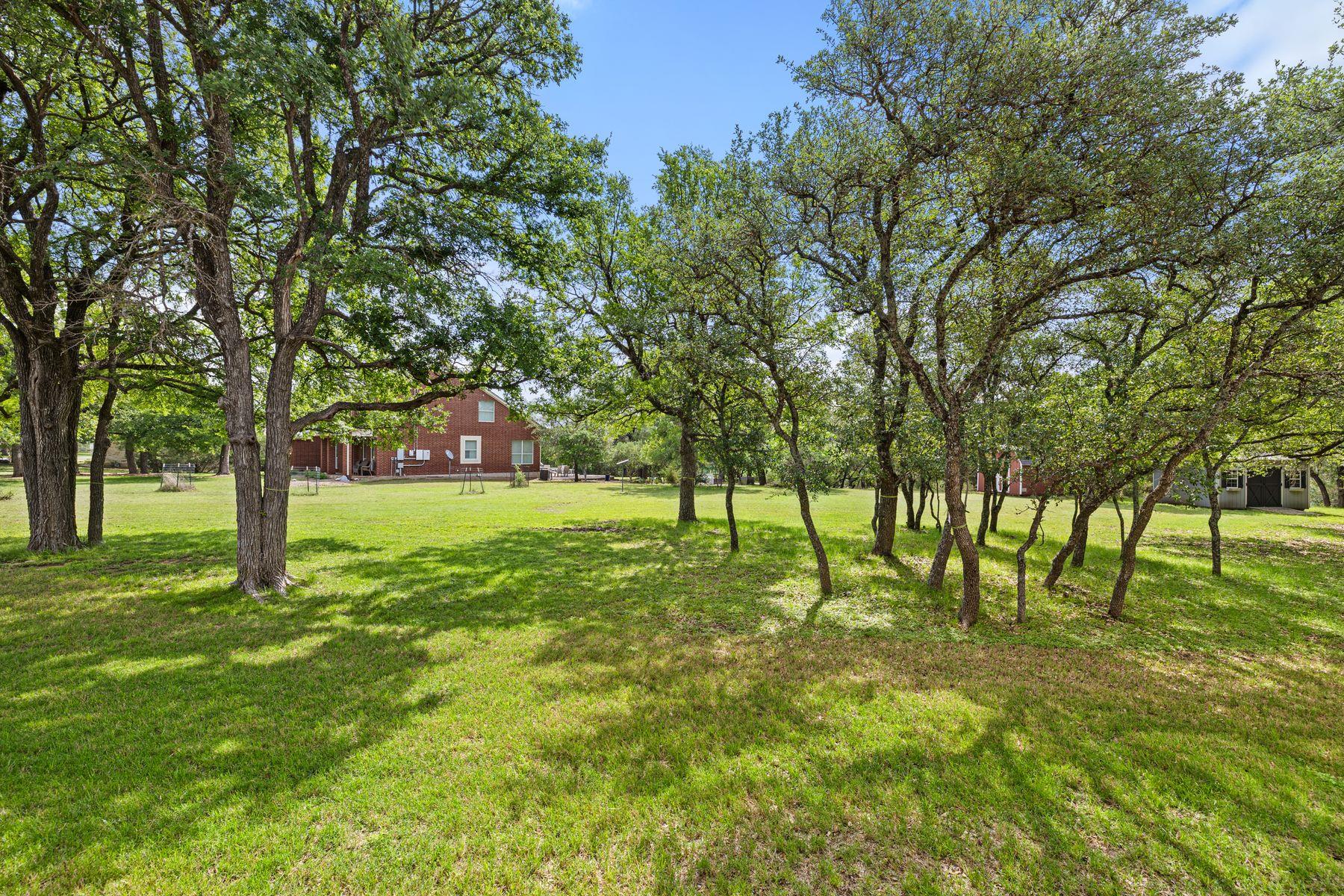 105 Ridge View Dr, Georgetown, TX 78628
