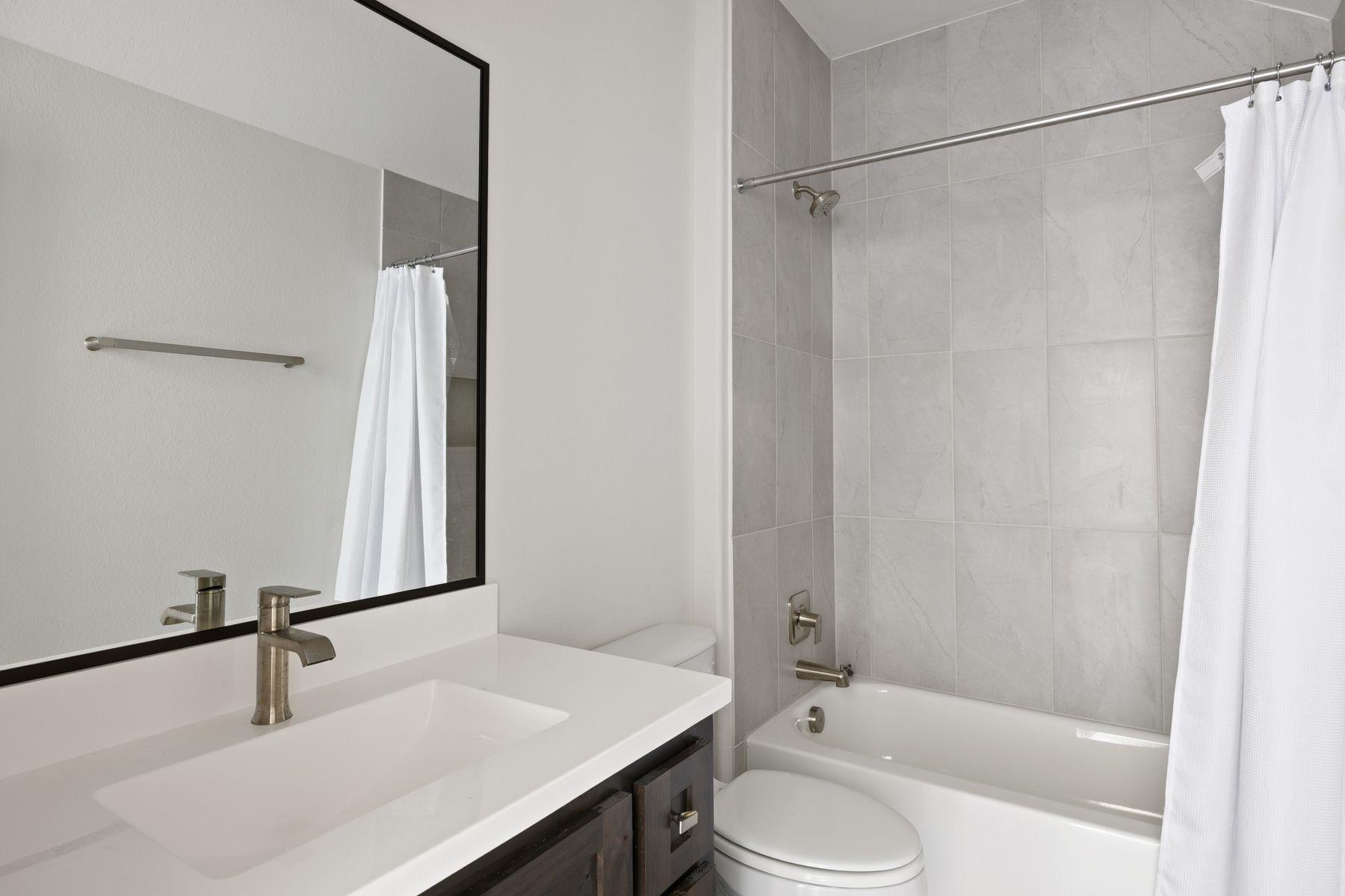 105 Ridge View Dr, Georgetown, TX 78628