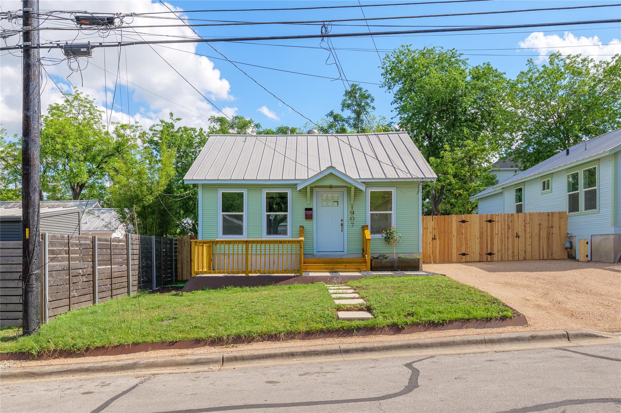 1907 E 21st St, Austin, TX 78722