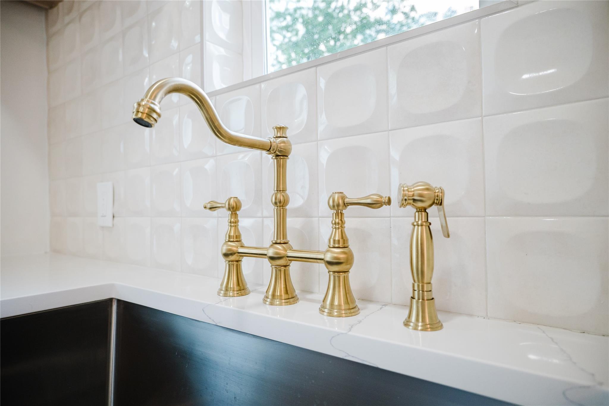 1907 E 21st St, Austin, TX 78722