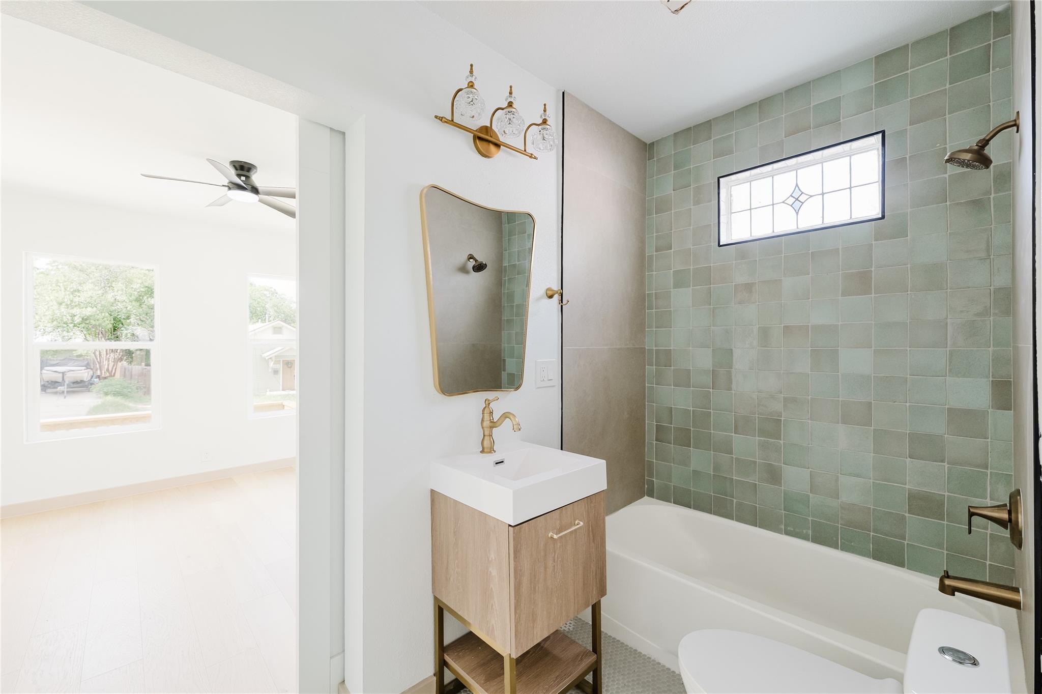 1907 E 21st St, Austin, TX 78722