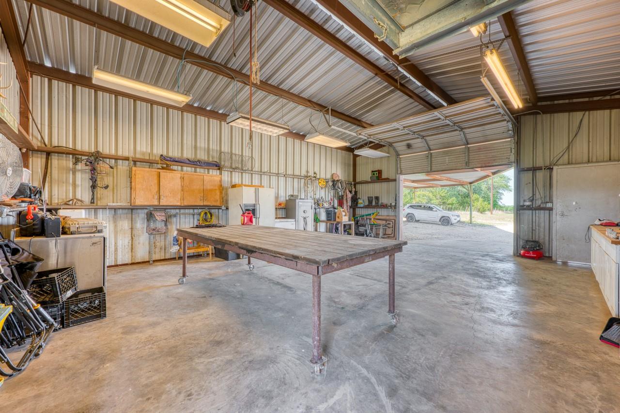 815 County Road 226, Florence, TX 76527