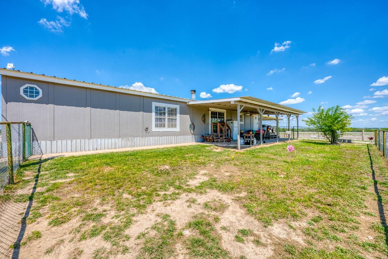 815 County Road 226, Florence, TX 76527